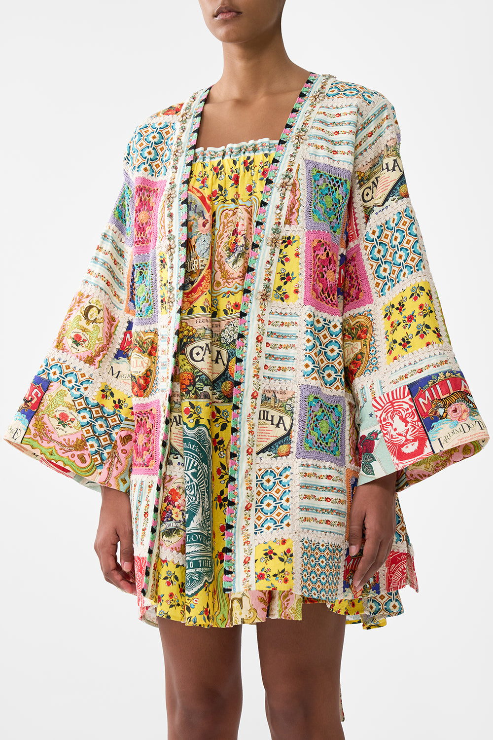 SHORT KIMONO WRAP AROMATIC TIGER FLOWER