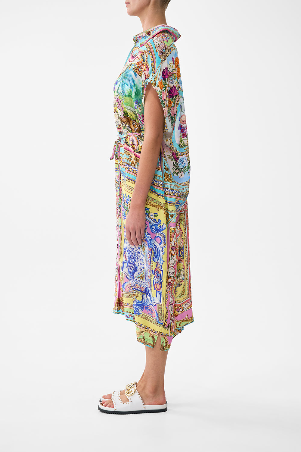 The CAMILLA SLEEVELESS SHIRTDRESS SPIRIT OF SANTA MARIA in our  print.