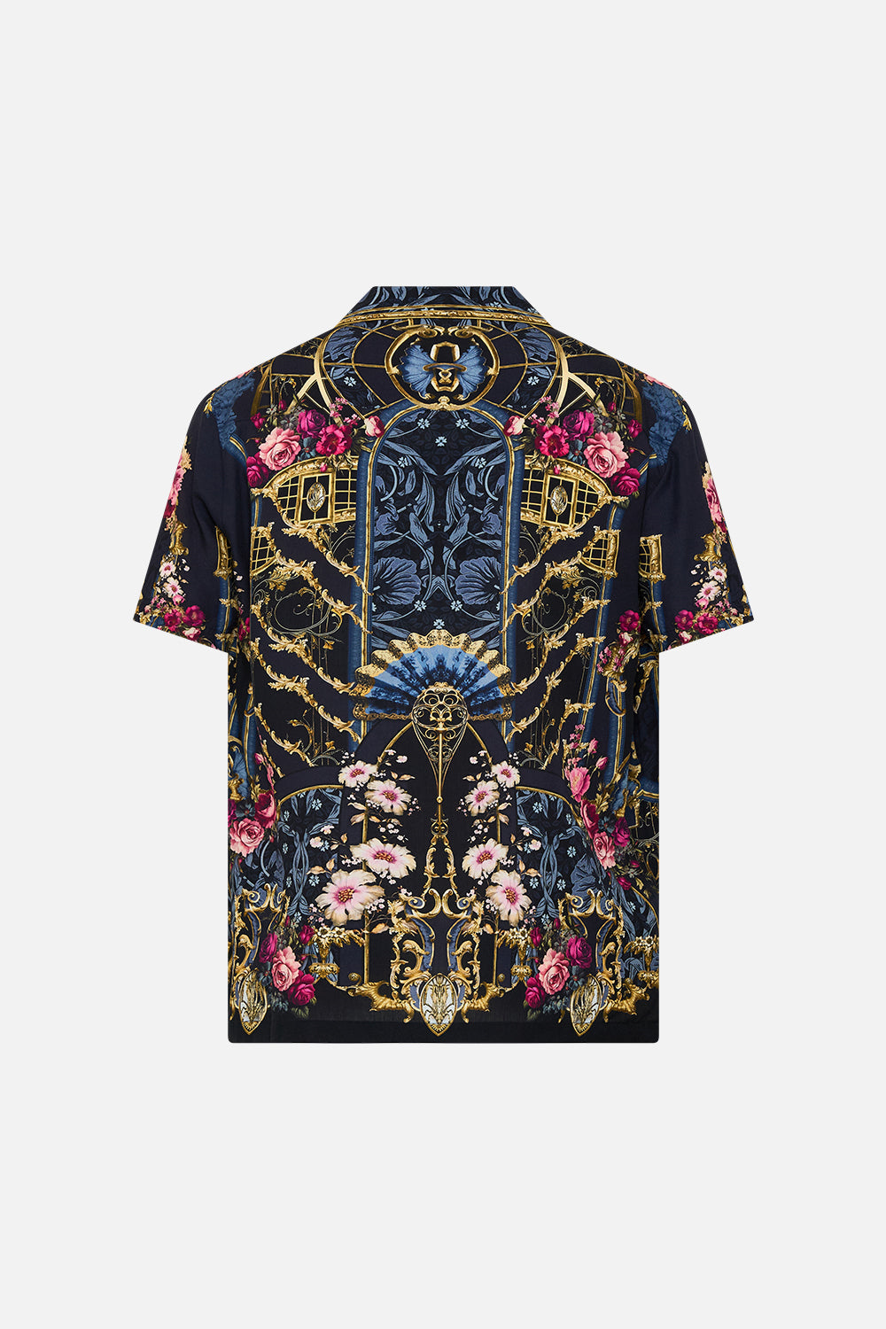 The CAMILLA SHORT SLEEVE CAMP COLLARED SHIRT ORNATE ON A PLATE in our  print.