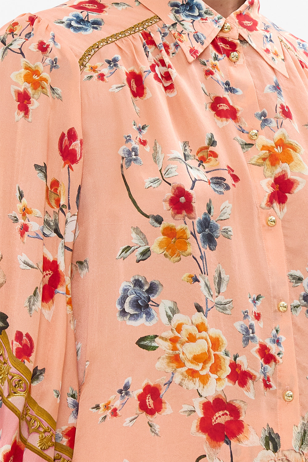 The CAMILLA BUTTON THROUGH BLOUSON SLEEVE BLOUSE MAJESTIC MILLA in our  print.