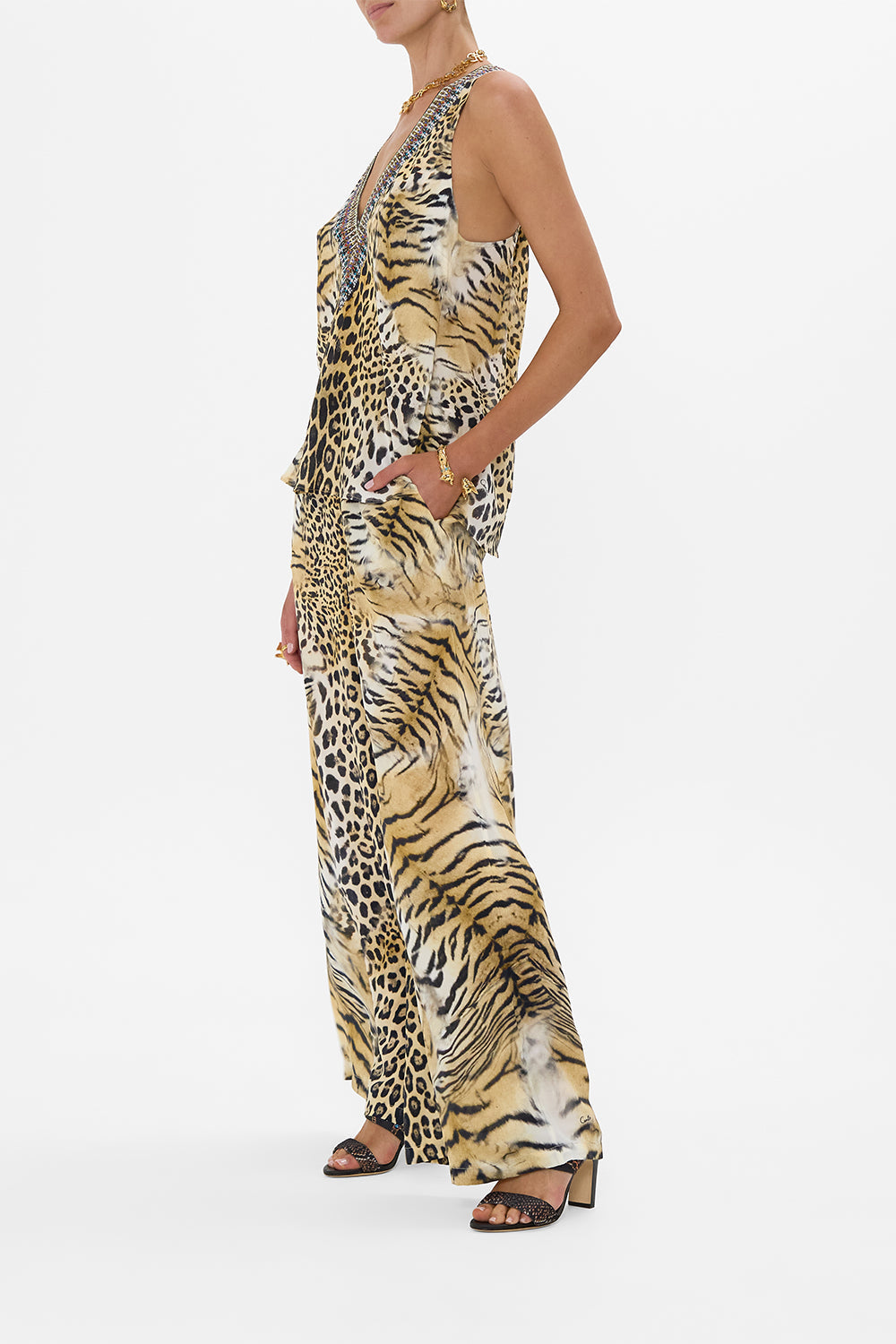 V NECK TOP WITH KNOT BACK JAGUAR