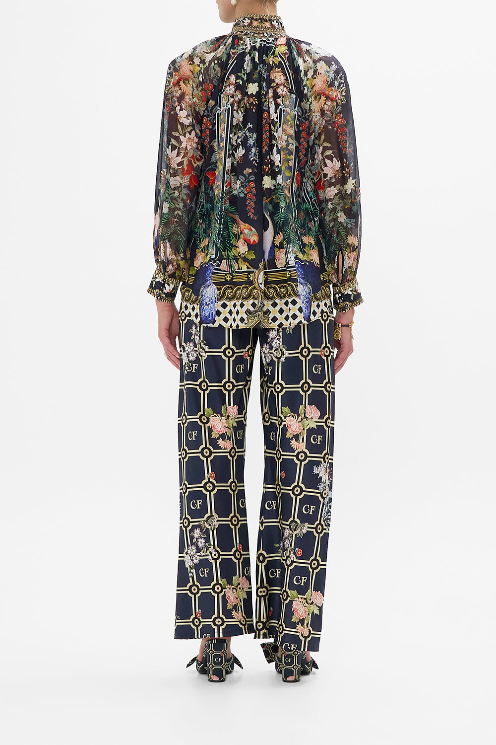 The CAMILLA RAGLAN BUTTON UP SHIRT PALACIO POETRY in our  print.