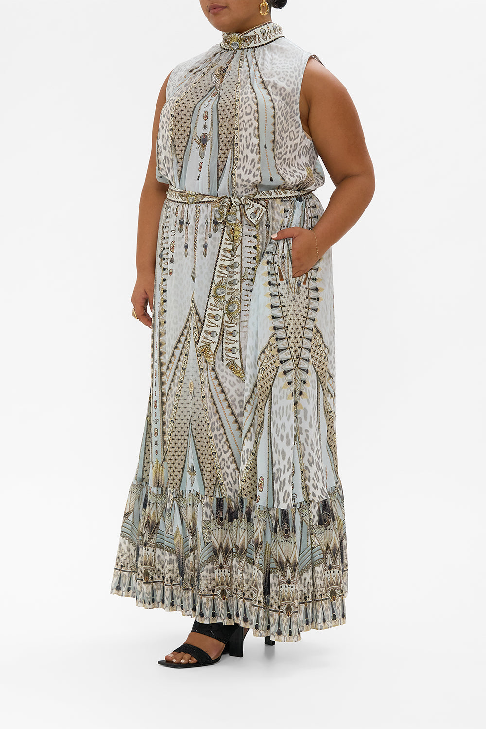 The CAMILLA NECKTIE DRESS WITH ELASTICATED WAIST SAHARA STARLET in our  print.