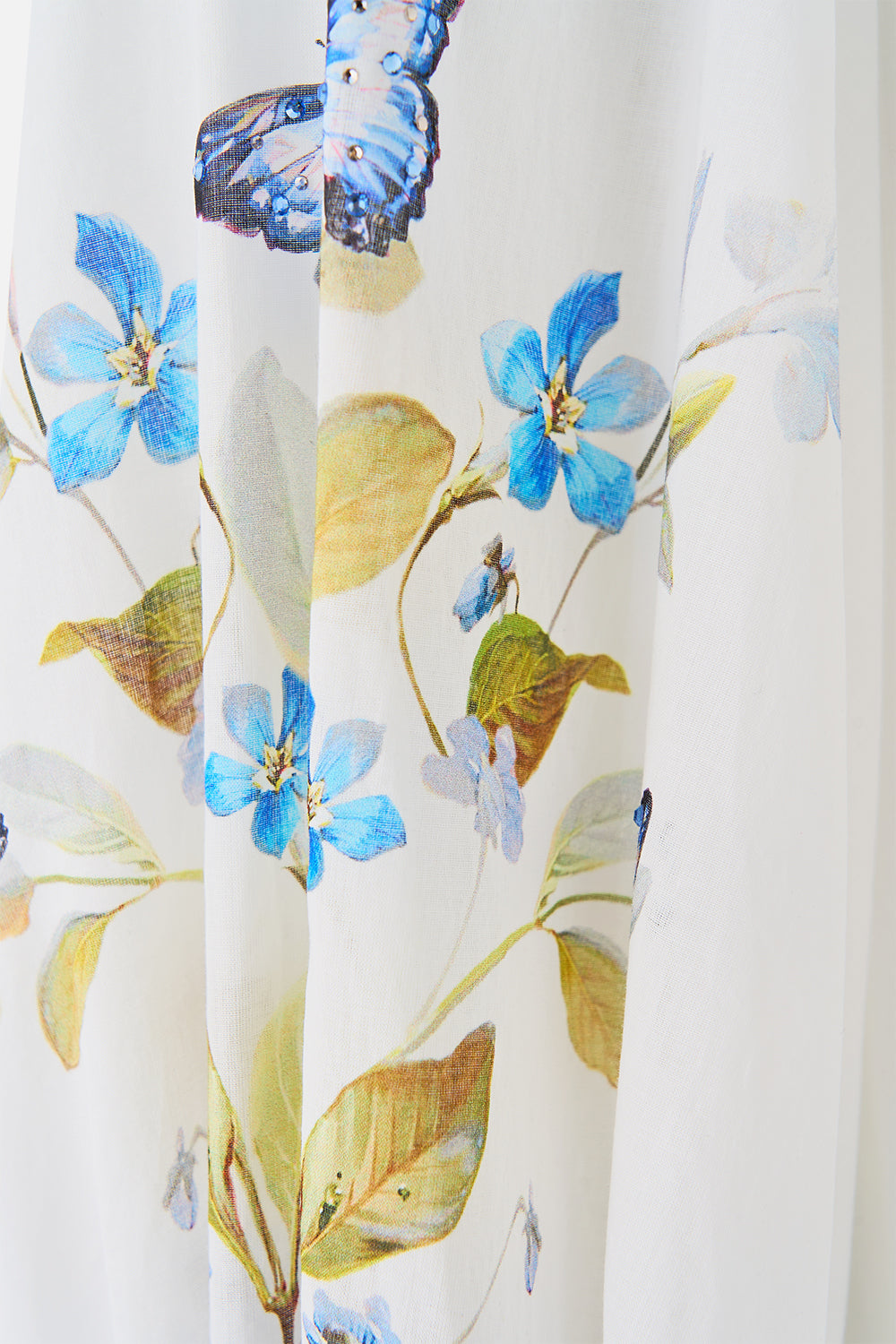 The CAMILLA HIGH NECK BUTTON THROUGH BLOUSE BOTANICAL BALLADS in our  print.