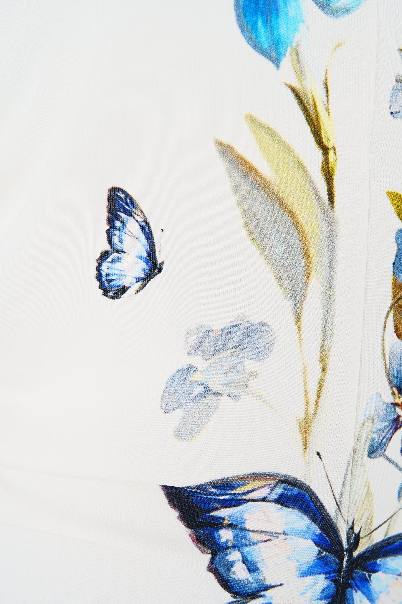 The CAMILLA GATHERED JERSEY LONG DRESS BOTANICAL BALLADS in our  print.