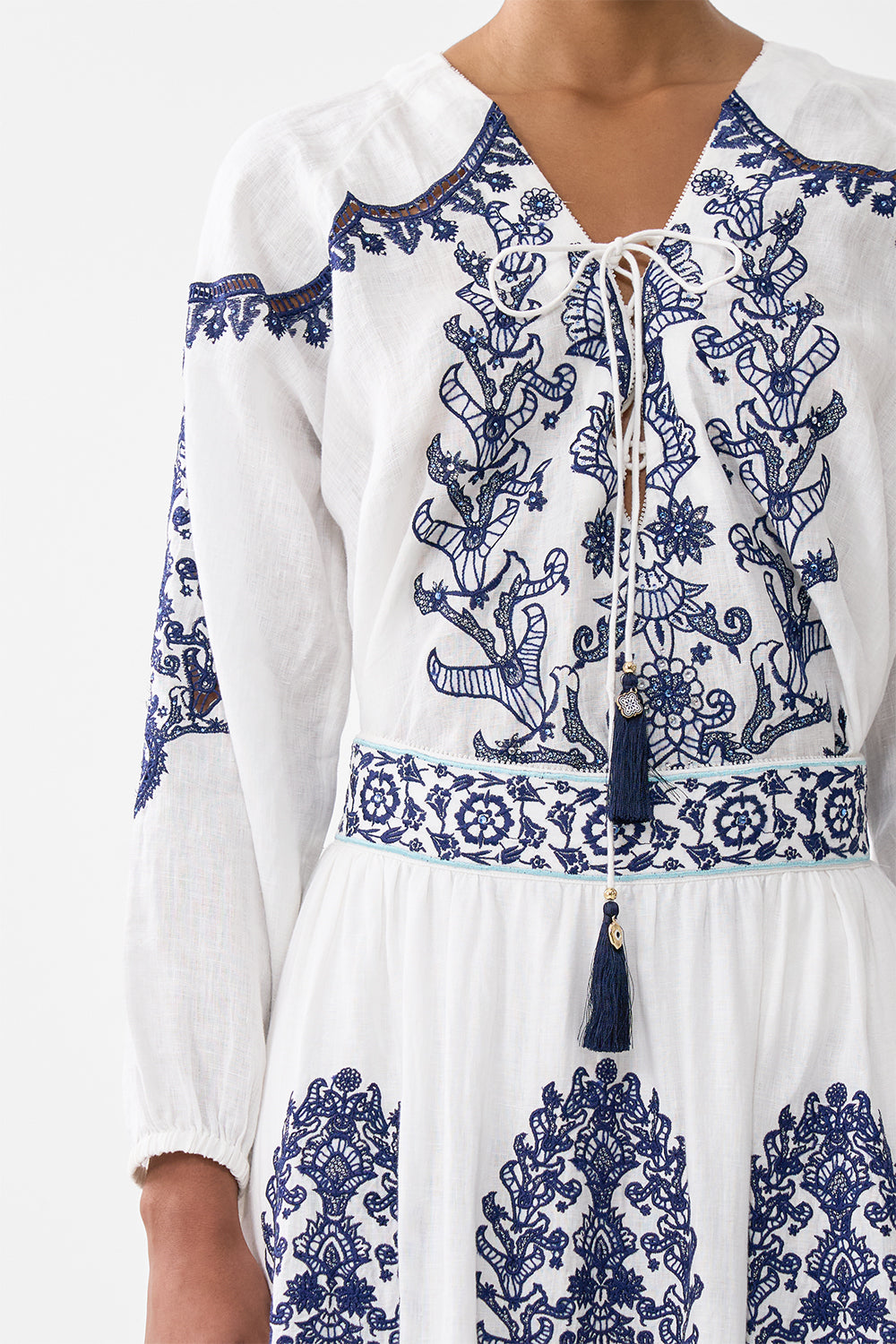 LACE UP BLOUSE ISNIK LULLABY