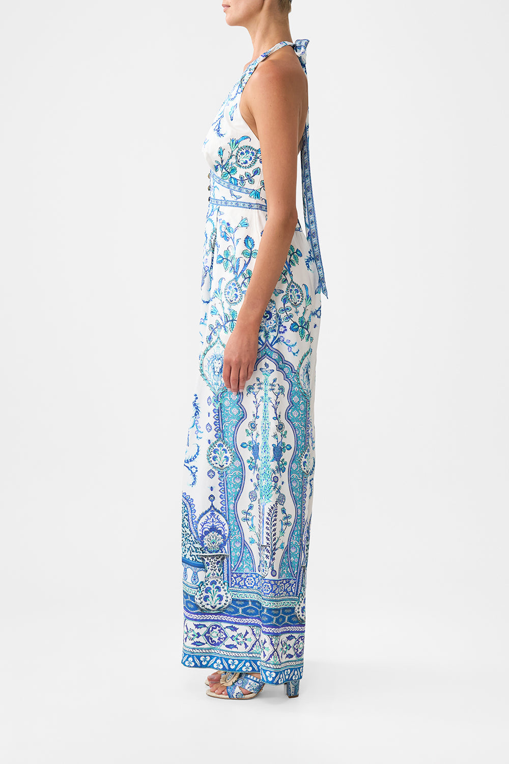 The CAMILLA halterneck jumpsuit with tie neck from our print Isnik lullaby