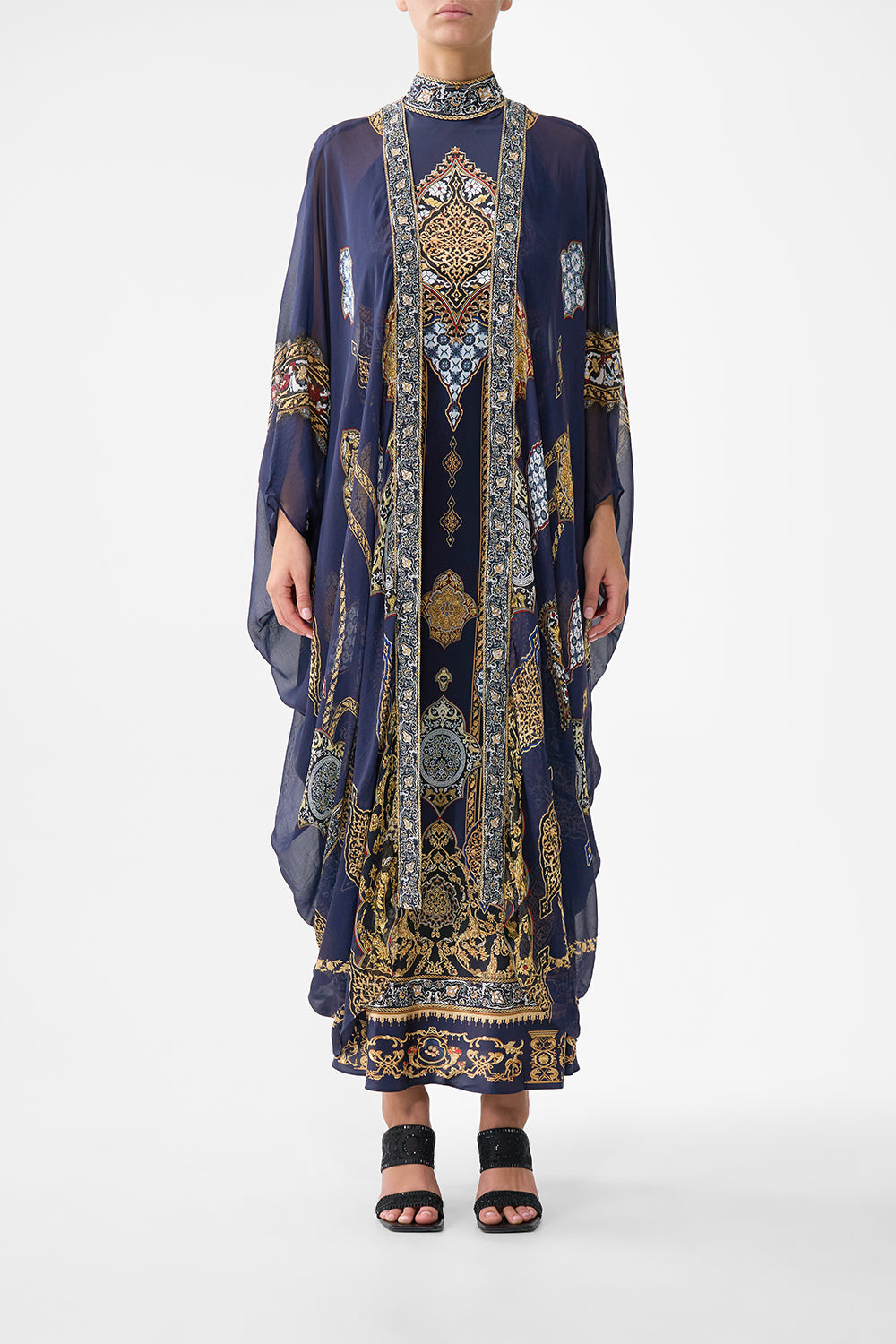 LAYER WITH CENTRE BACK PANEL THE IMPERIAL GATE