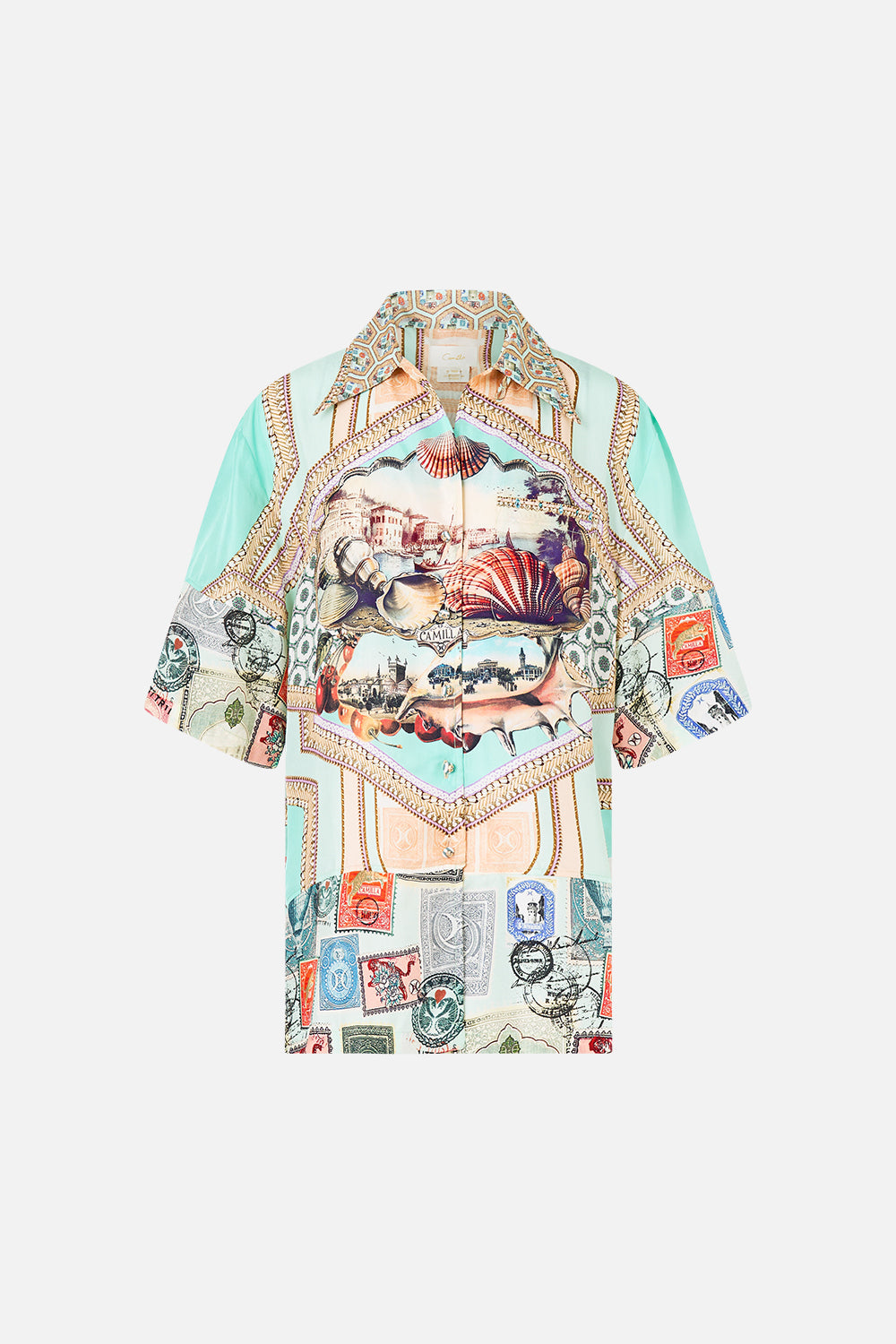 The CAMILLA OVERSIZED SHIRT WITH POCKET WITH LOVE FROM TÜRKIYE in our  print.