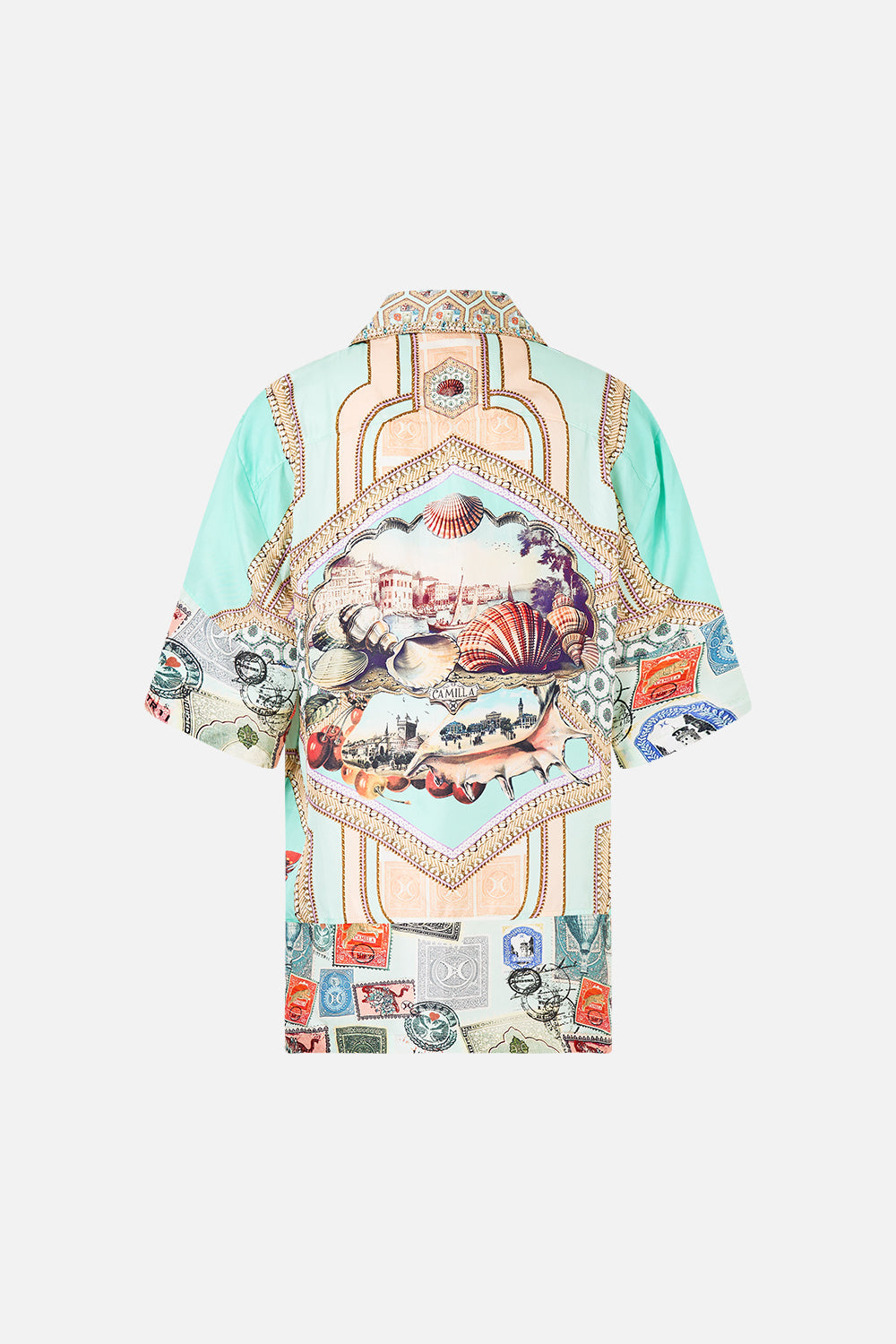 The CAMILLA OVERSIZED SHIRT WITH POCKET WITH LOVE FROM TÜRKIYE in our  print.