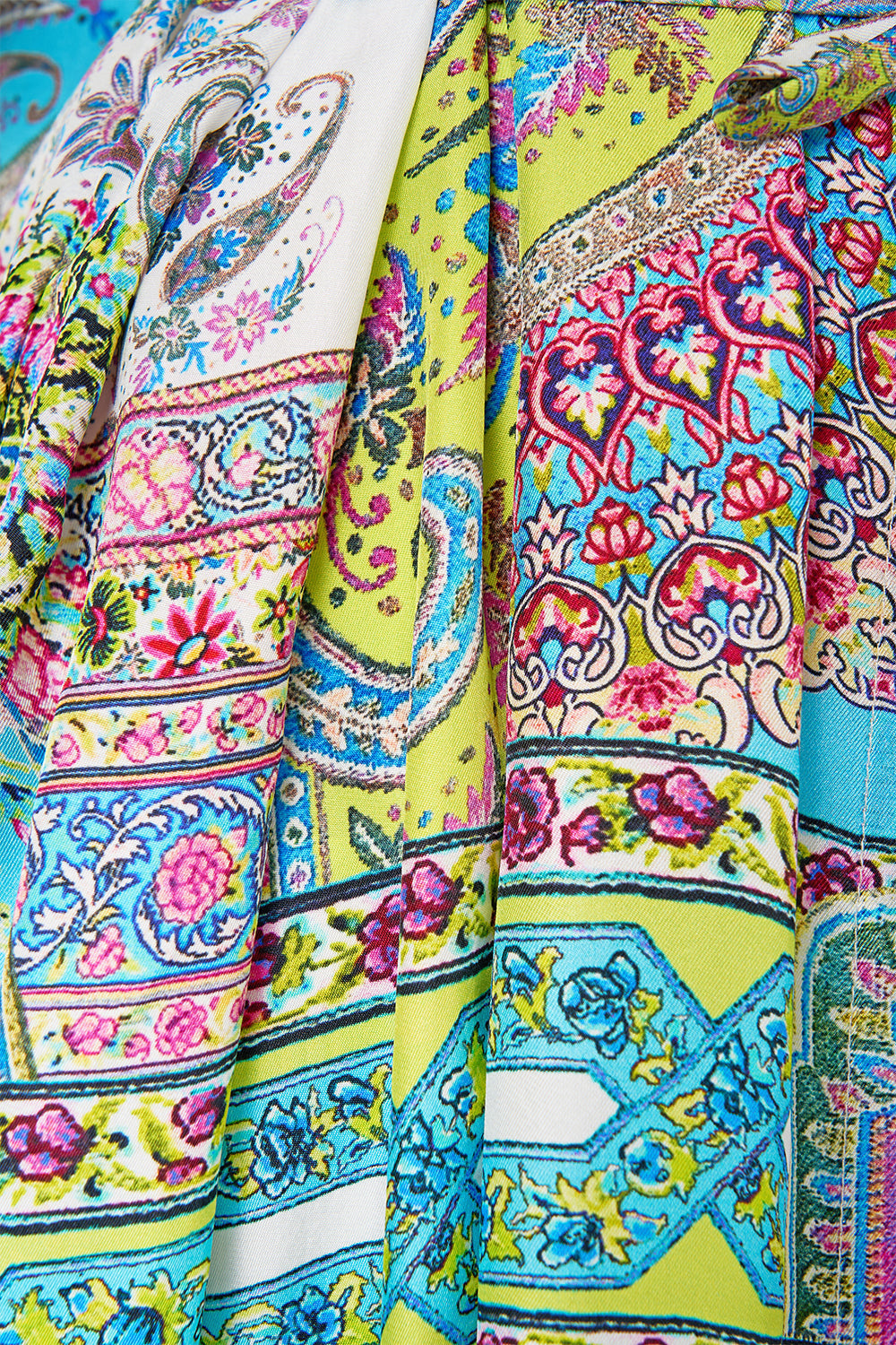 The CAMILLA SLEEVELESS SHIRTDRESS MAGIC CARPET RIDE in our  print.