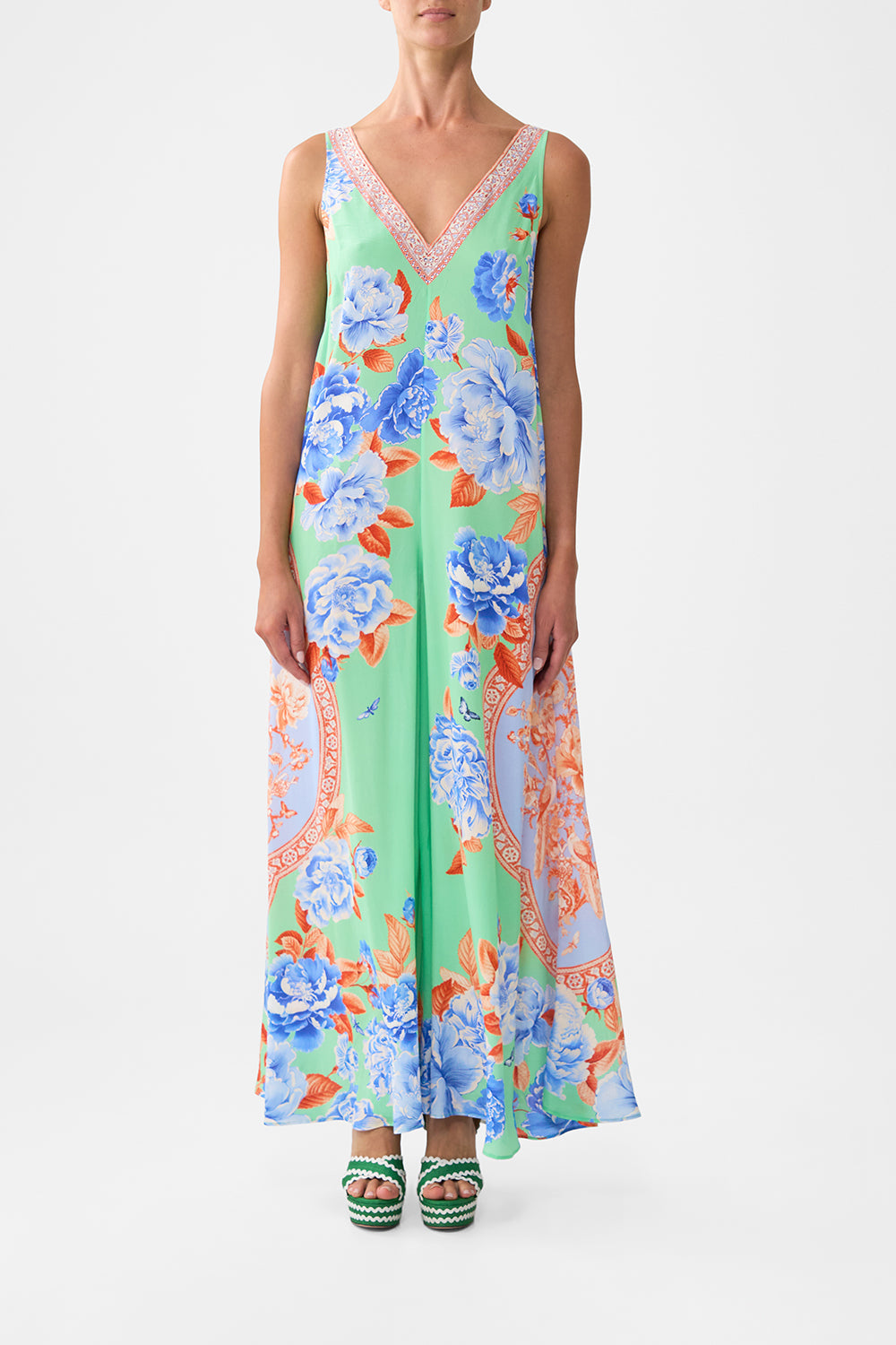 The CAMILLA V NECK FLARED JUMPSUIT TOPKAPI POP in our TOPKAPI POP print.