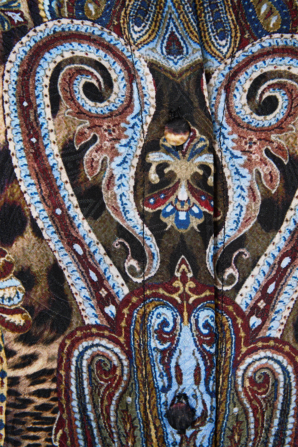 The CAMILLA OVERSIZED SHIRT ISTANBUL ANIMALIA in our  print.