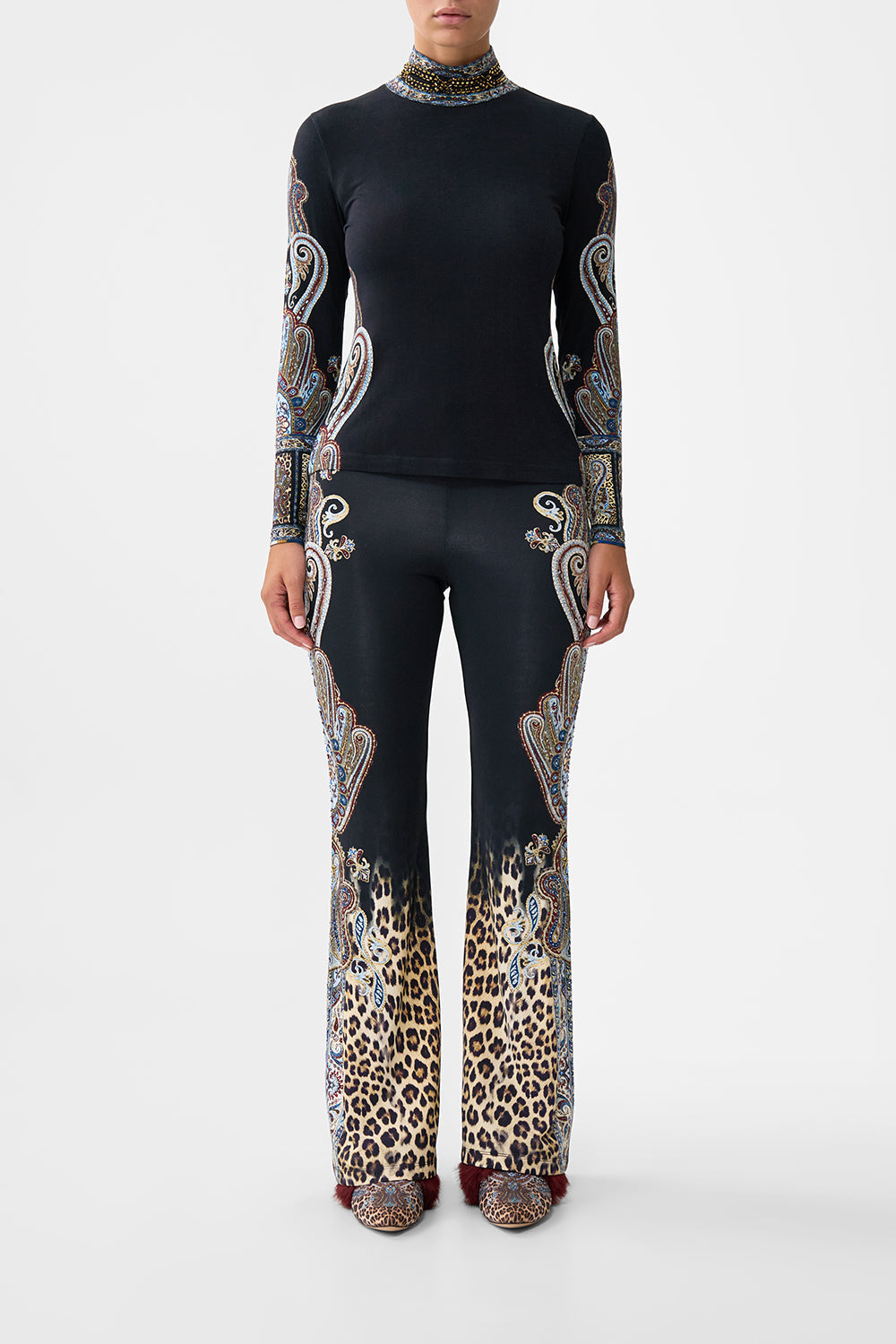 The CAMILLA jersey turtleneck from our print Istanbul animalia