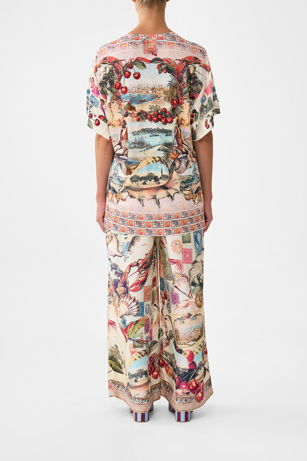 The CAMILLA panelled side split tee from our print notes from the road