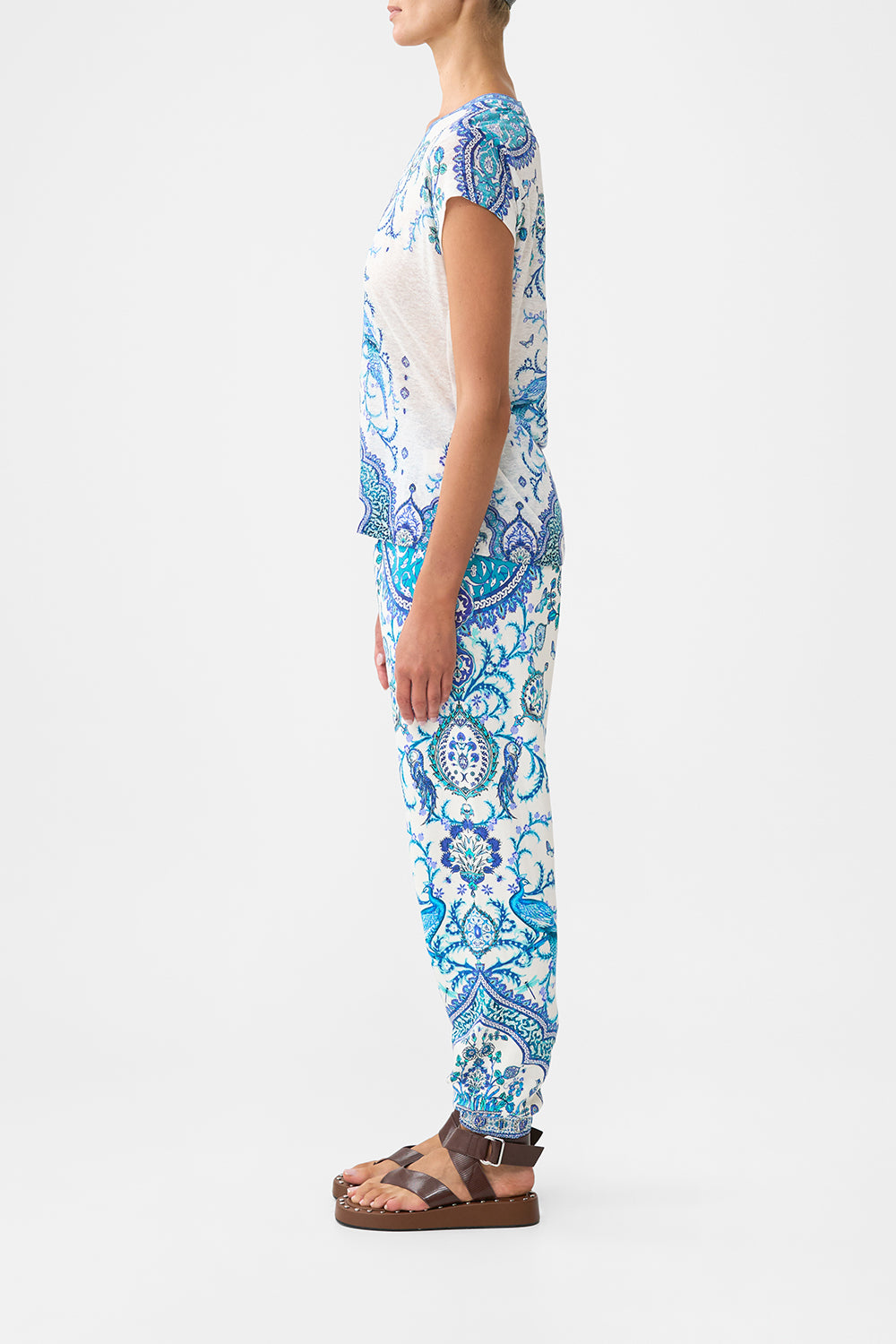 The CAMILLA v neck fitted tee from our print Isnik lullaby