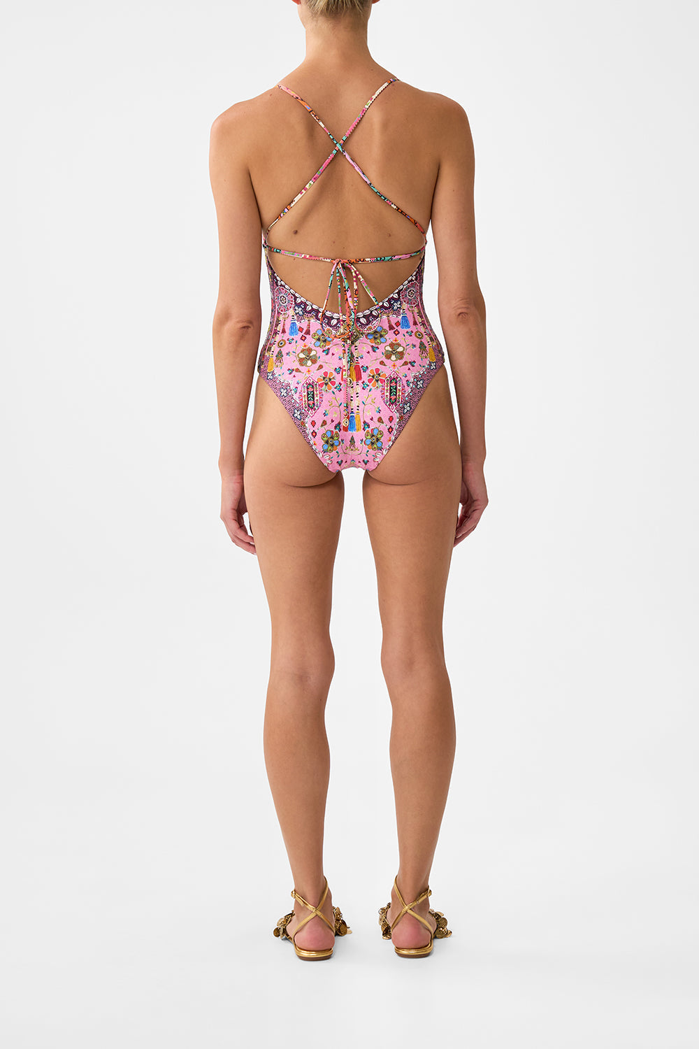 EMBROIDERED TRI ONE PIECE W TIE BACK PATCHWORK PANORAMA
