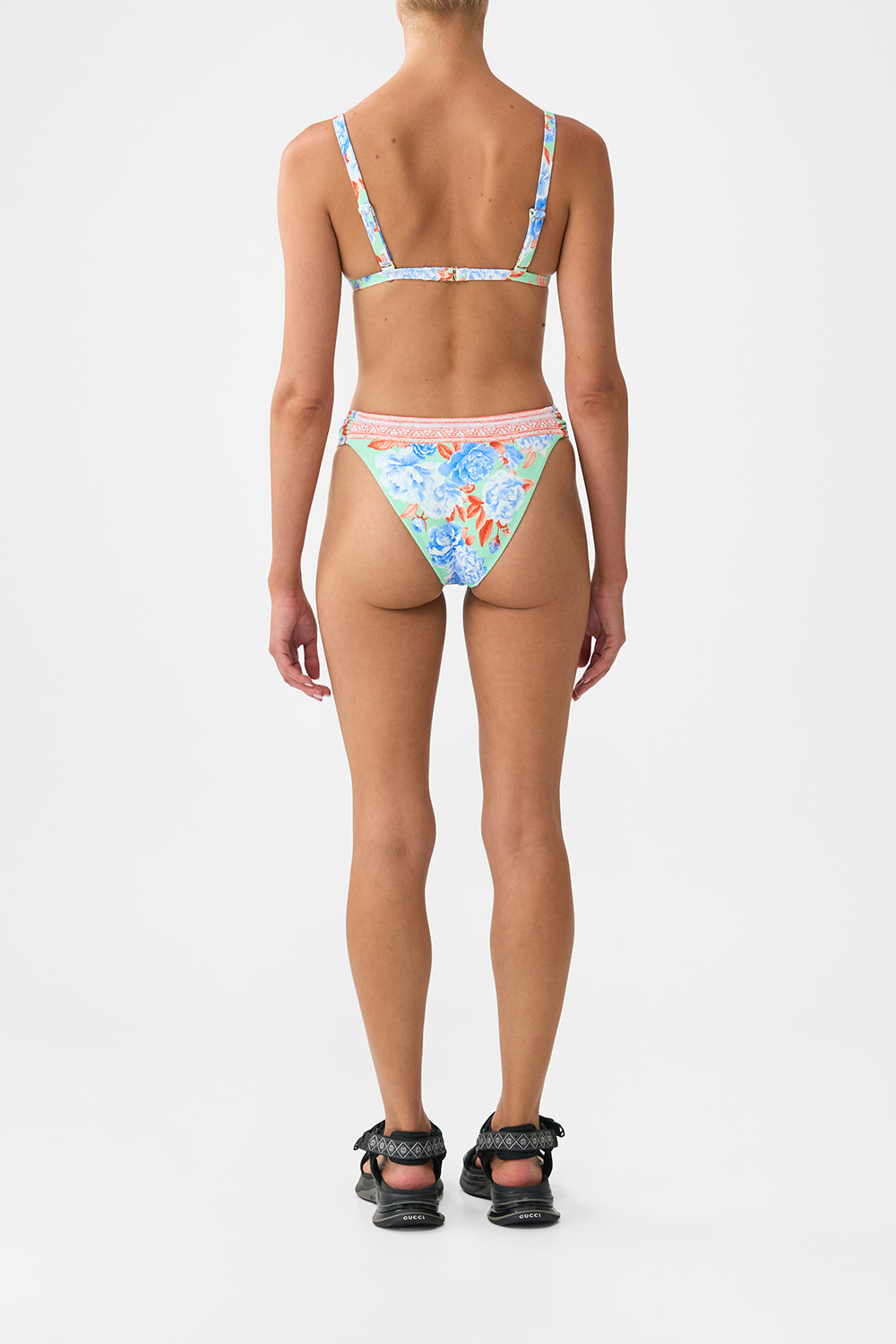 TRI BIKINI TOP WITH KNOT FRONT TOPKAPI POP
