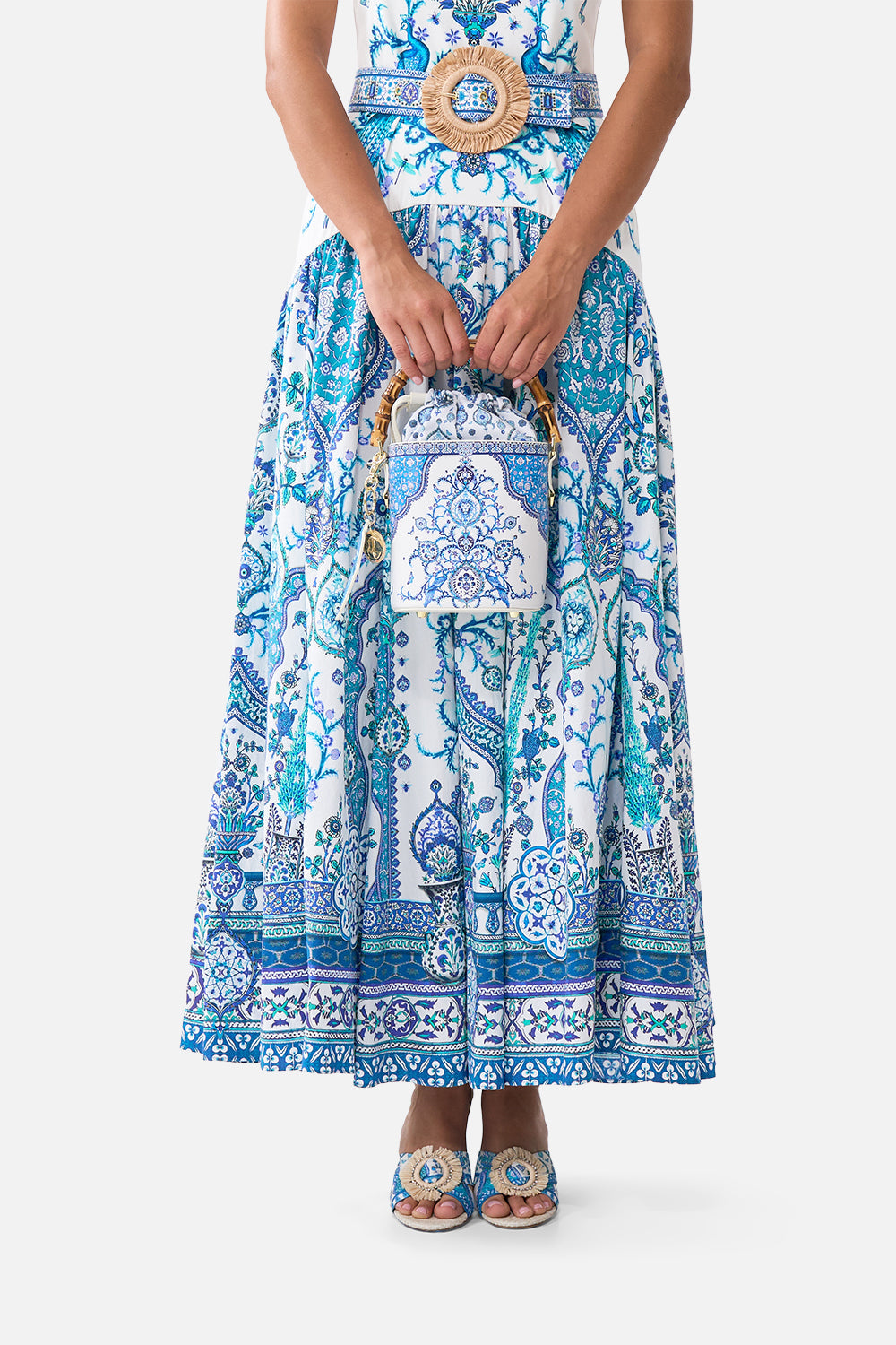 The CAMILLA drawstring bucket bag with keyring from our print Isnik lullaby, side model view