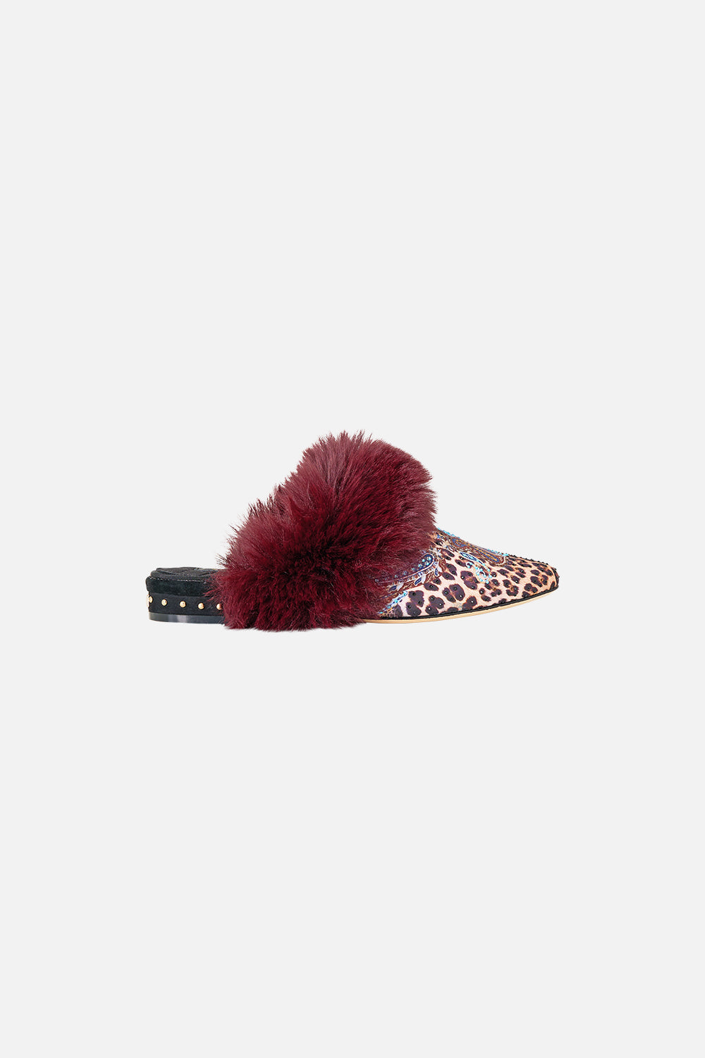 The CAMILLA belle fur slipper from our print Istanbul animalia, front product view