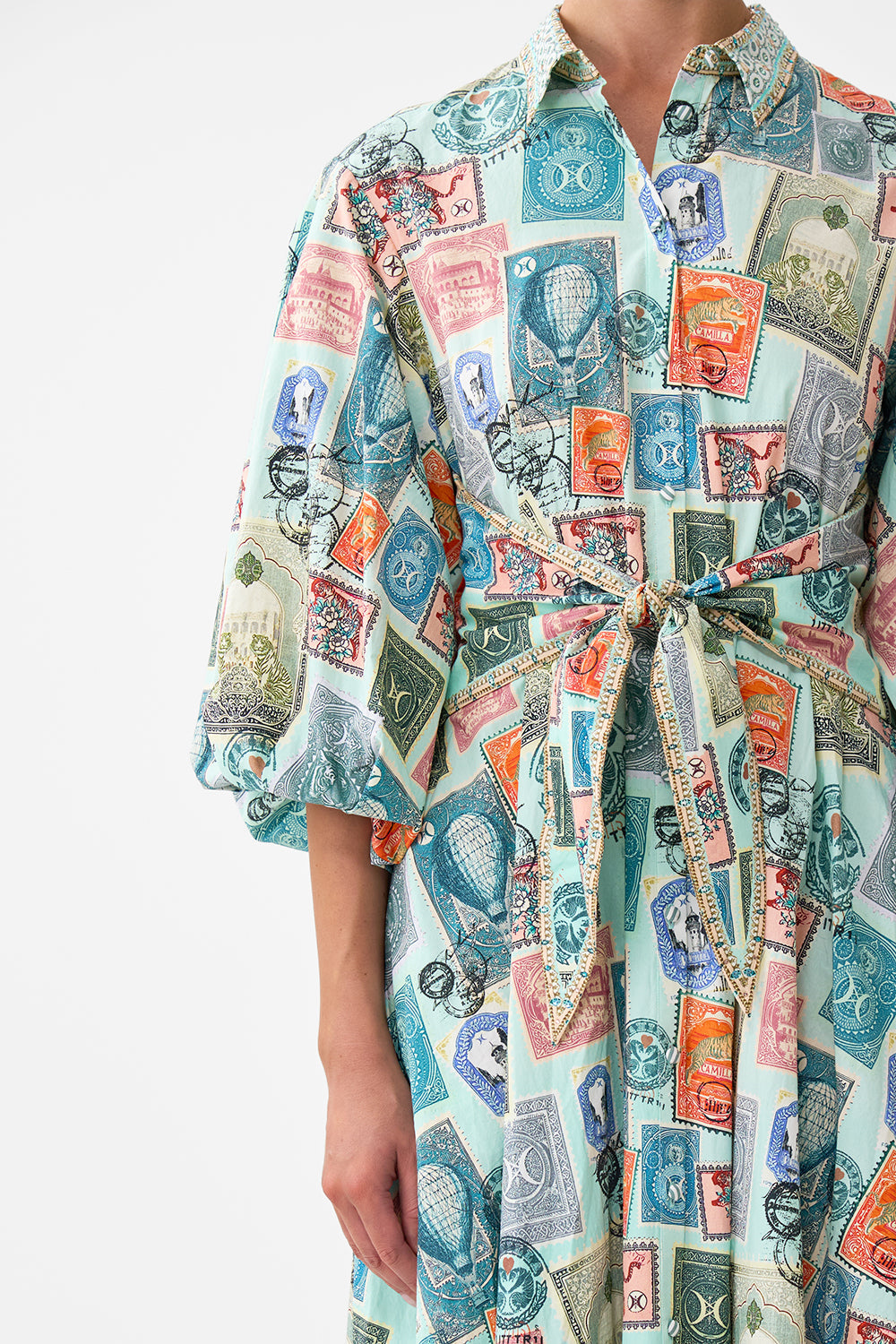 The CAMILLA WAIST TIE SHIRT DRESS WITH BUBBLE SLEEVE WITH LOVE FROM TÜRKIYE in our  print.