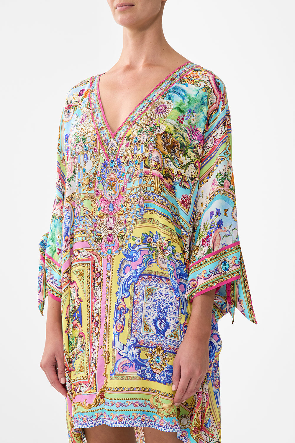 The CAMILLA TIE SLEEVE SHORT V NECK KAFTAN SPIRIT OF SANTA MARIA in our  print.