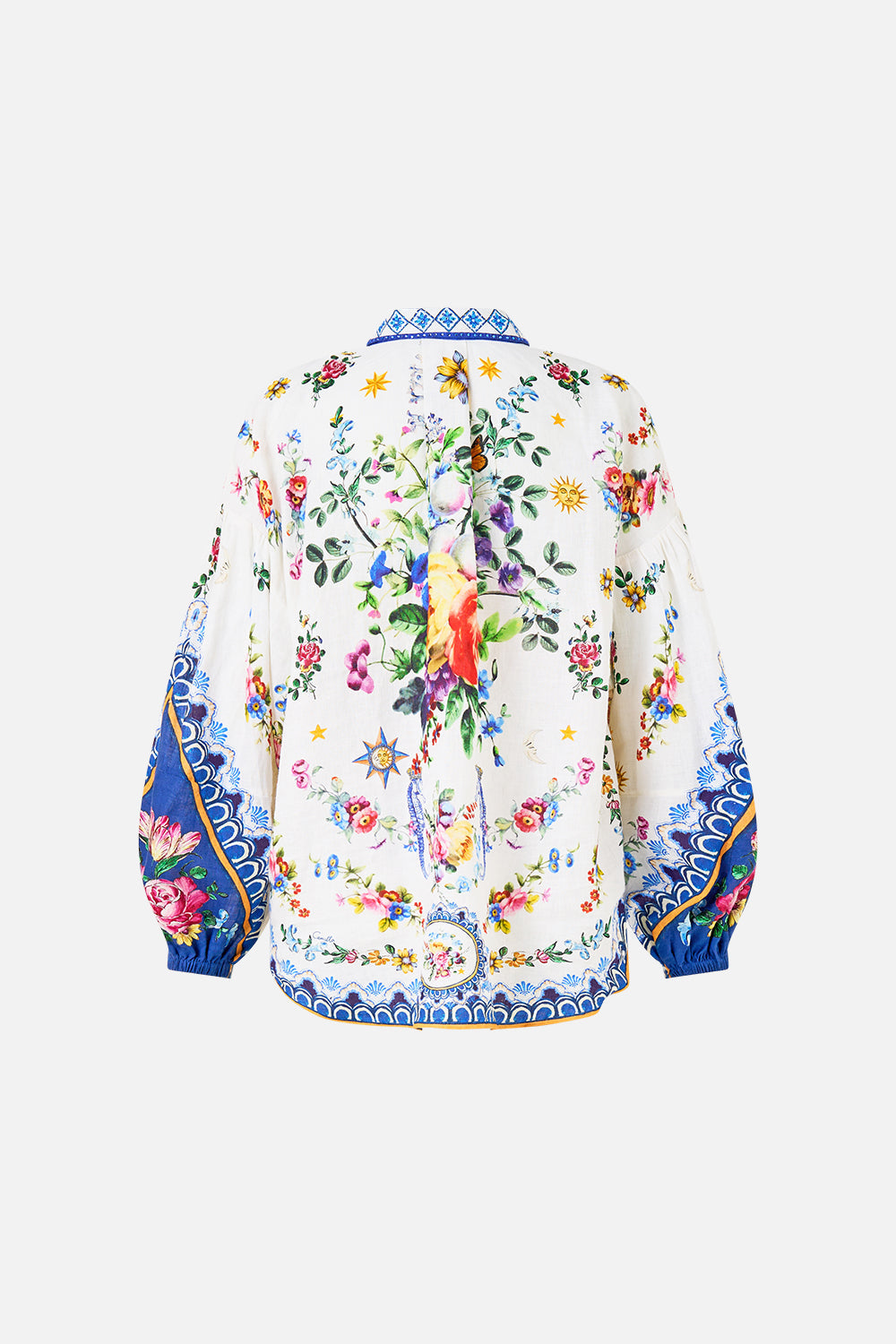 The CAMILLA BALLOON SLEEVE BLOUSE TILES DARLS in our  print.
