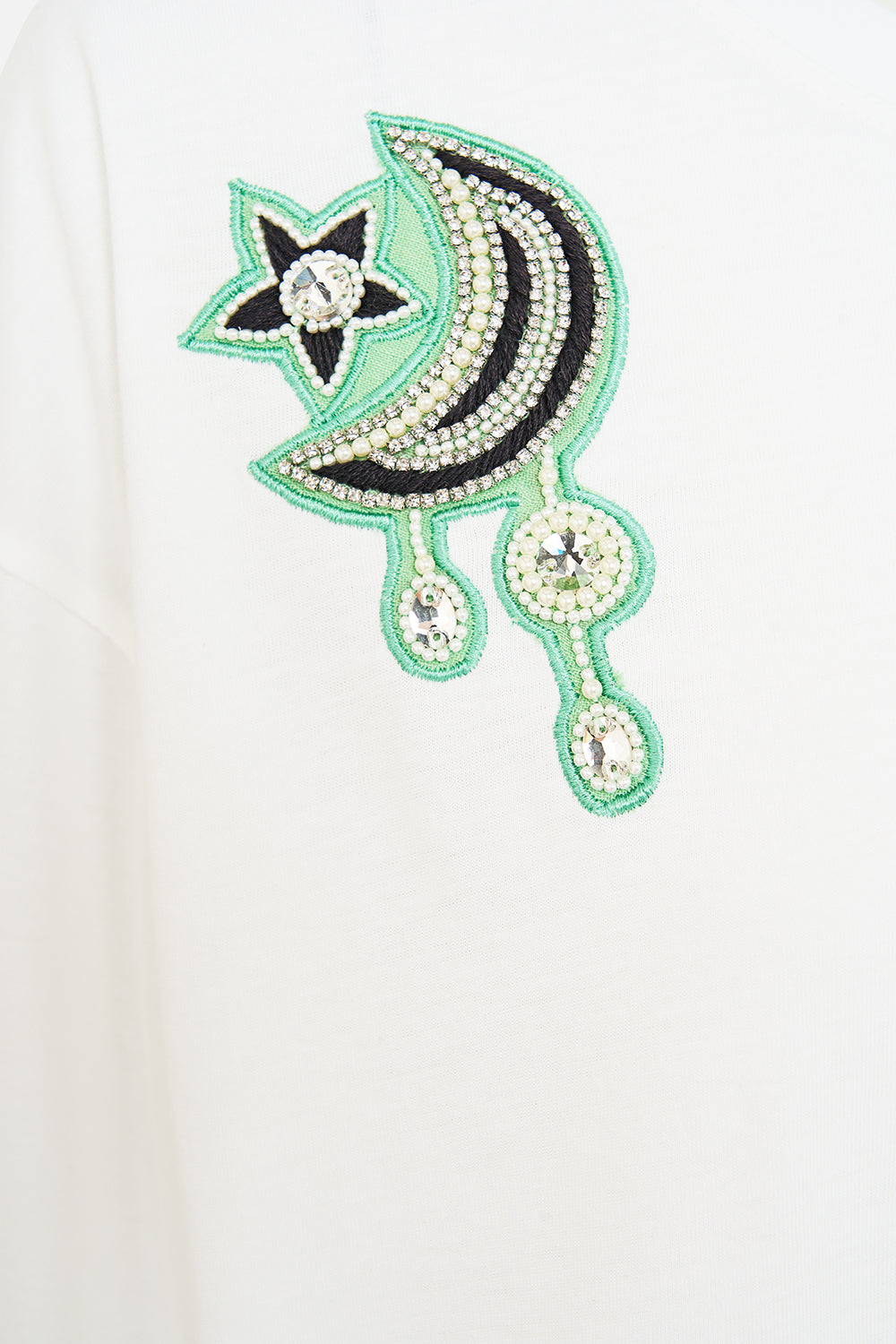 OVERSIZED BAND TEE- WHITE DEFY GRAVITY