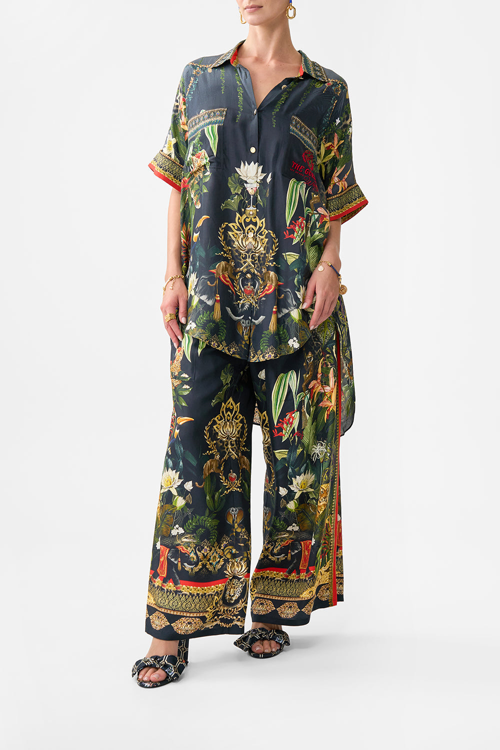 OVERSIZED POCKET TUNIC READY FOR MY WELCOME DRINK