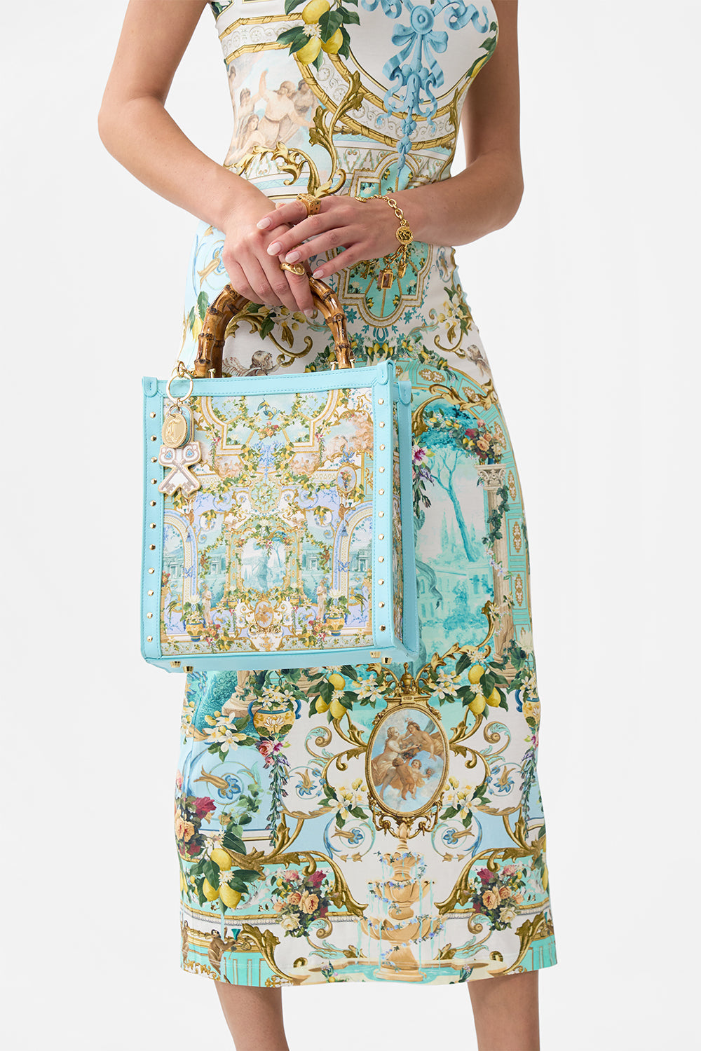 NORTH SOUTH TOTE VENUS ON A VESPA