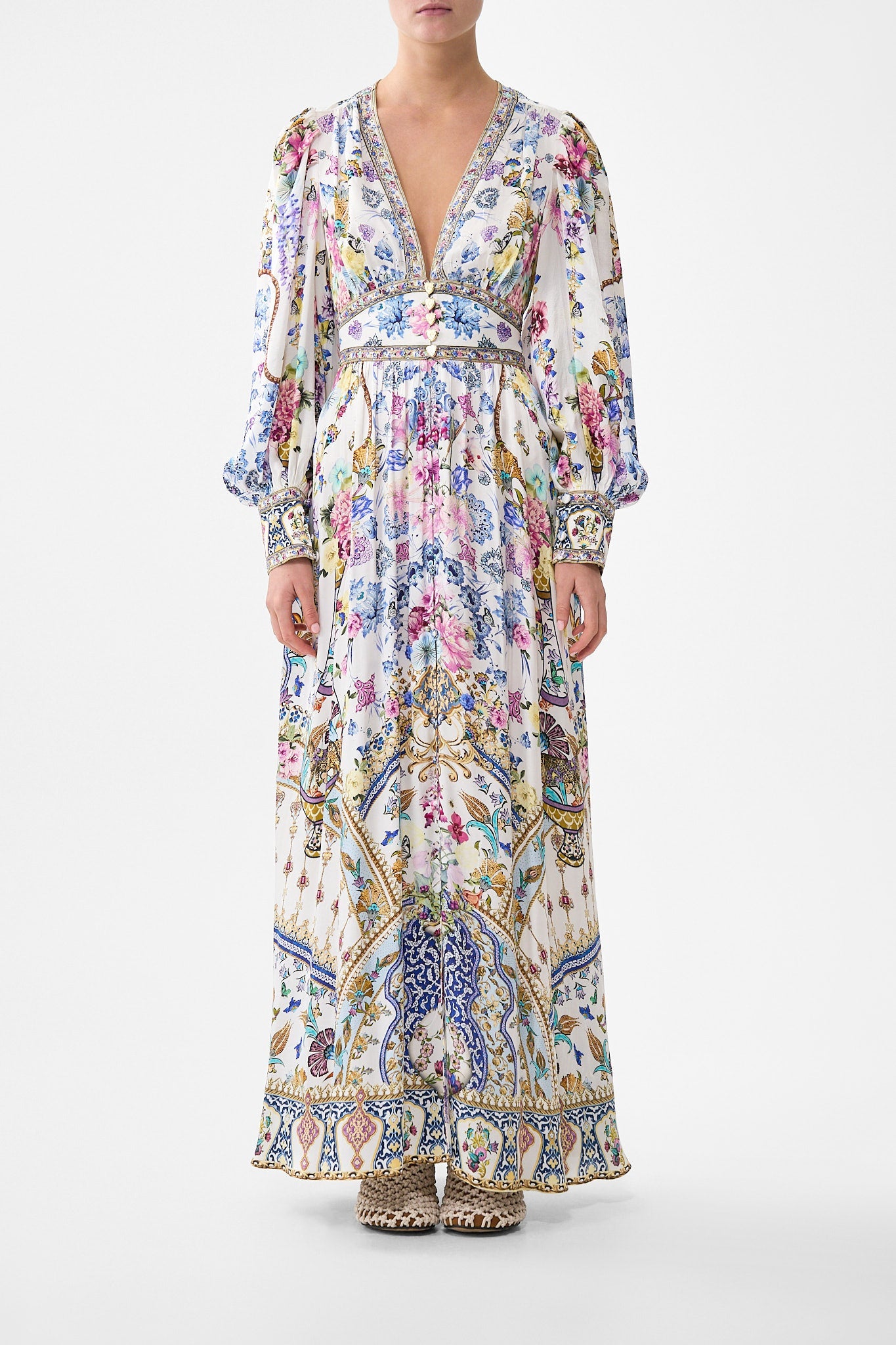 The CAMILLA SHAPED WAISTBAND DRESS WITH GATHERED SLEEVES ALL ABOUT THAT LACE in our ALL ABOUT THAT LACE print.