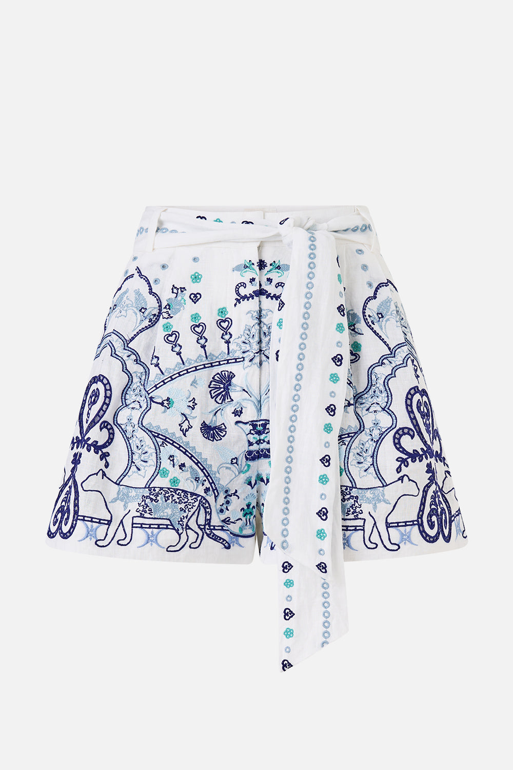 The CAMILLA TUCK FRONT SHORT ALL ABOUT THAT LACE in our  print.
