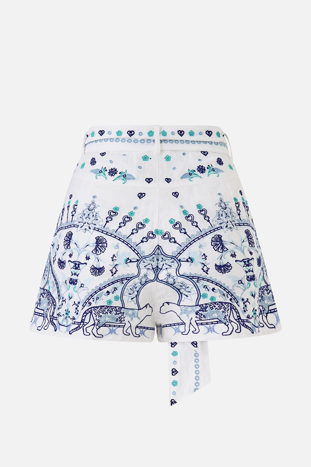 The CAMILLA TUCK FRONT SHORT ALL ABOUT THAT LACE in our  print.