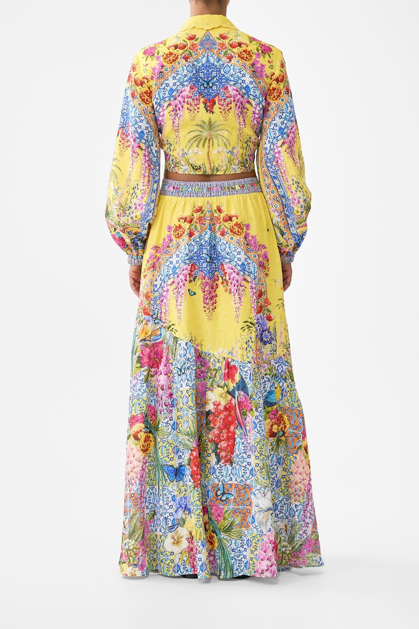 The CAMILLA SKIRT WITH SHAPED SEAM SULTANAHMET SUMMER in our  print.
