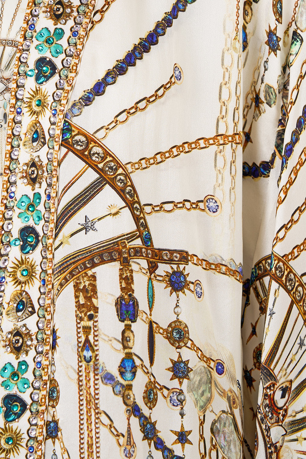 KIMONO WITH LONG UNDERLAYER CHAIN GANG