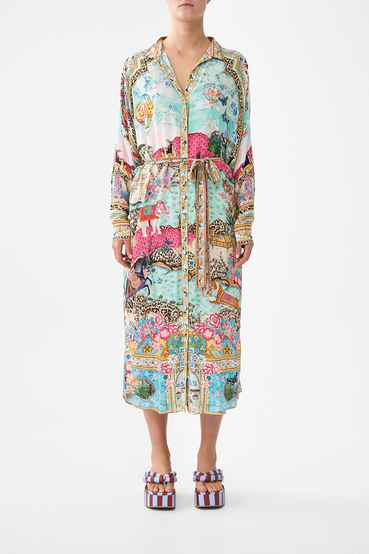 COLLARED BUTTON THROUGH DRESS MINIATURE MOMENTS