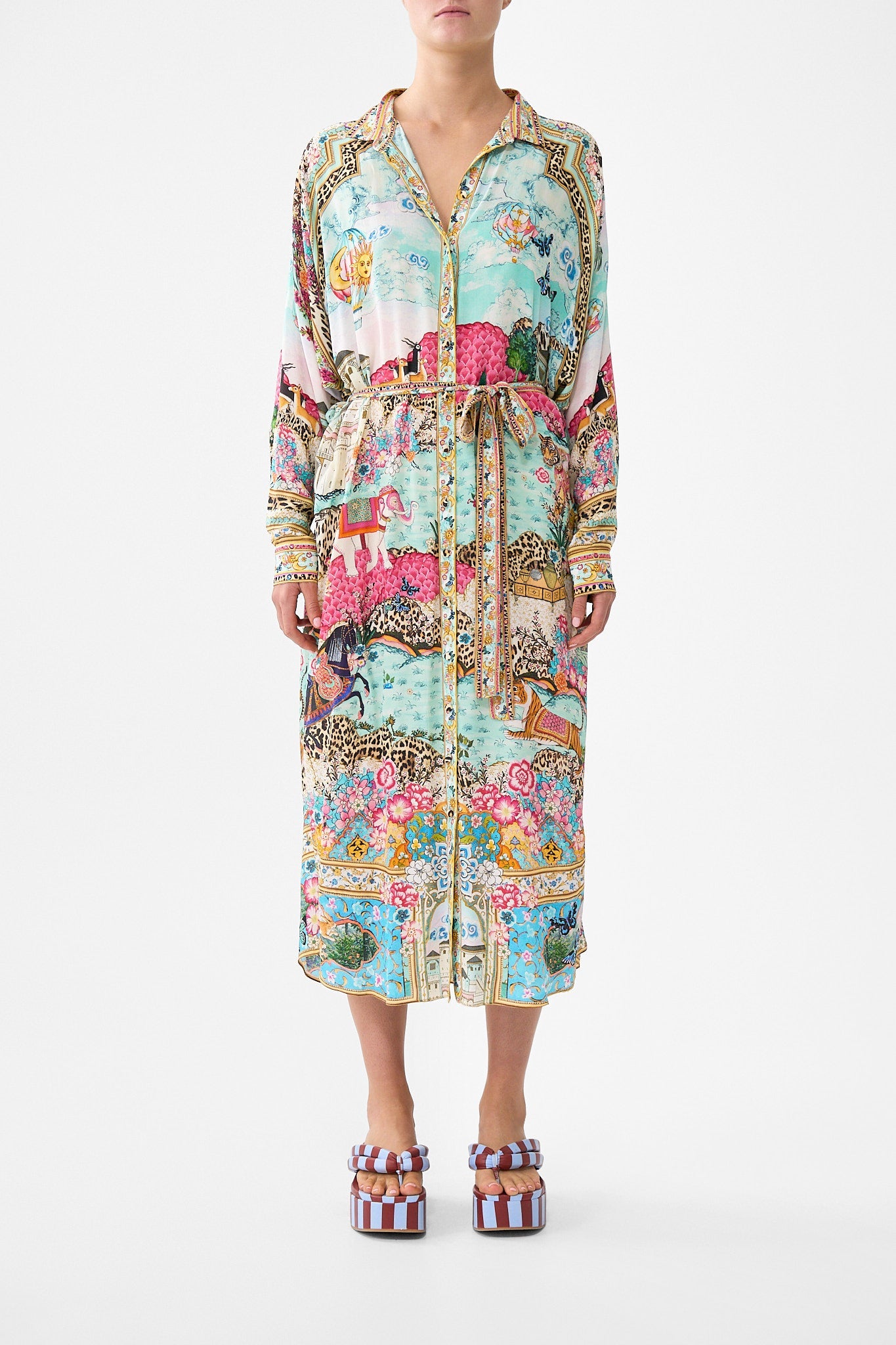 The CAMILLA COLLARED BUTTON THROUGH DRESS MINIATURE MOMENTS in our MINIATURE MOMENTS print.