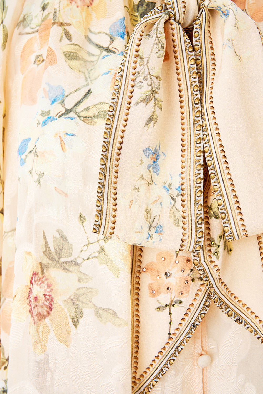 The CAMILLA DETACHABLE PUSSY BOW RAGLAN BLOUSE TWILIGHT IN ISTANBUL in our  print.