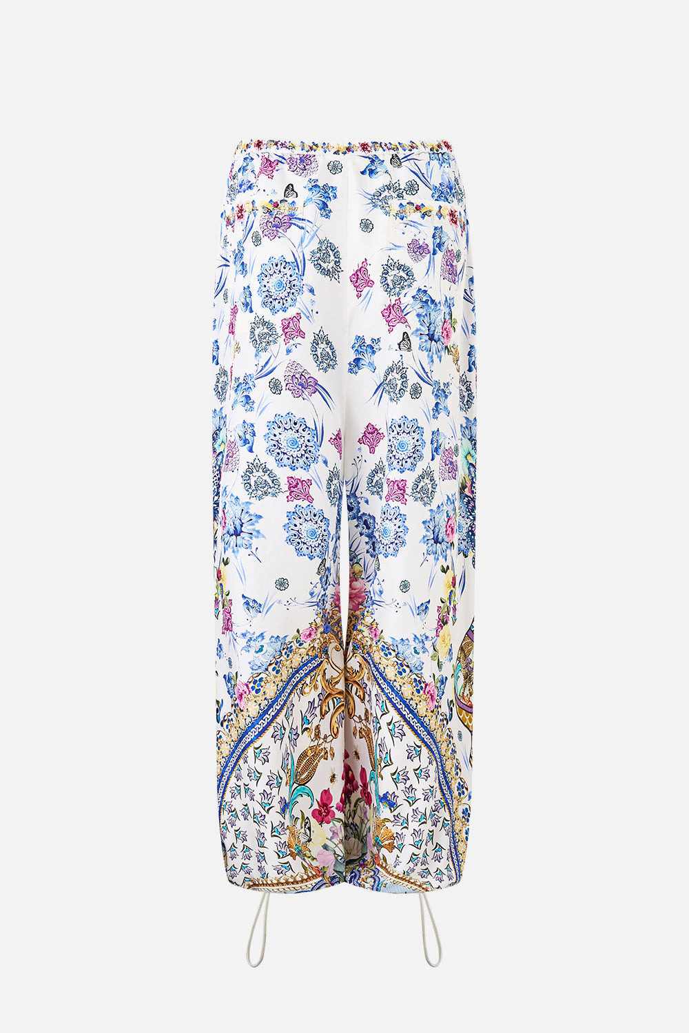 The CAMILLA PARACHUTE PANT ALL ABOUT THAT LACE in our  print.