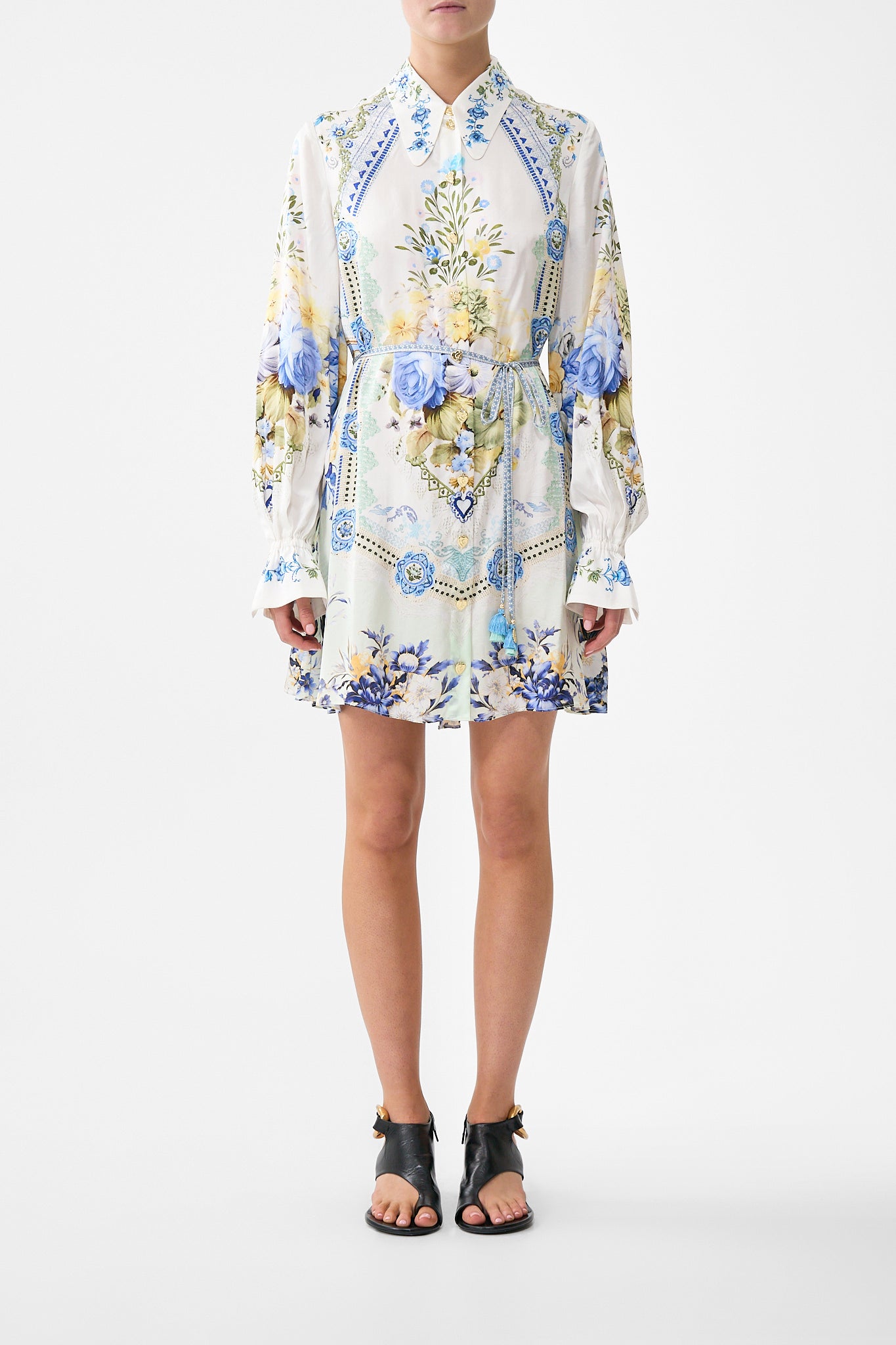 The CAMILLA SHIFT SHIRT DRESS MY HOMESPUN HEART in our MY HOMESPUN HEART print.