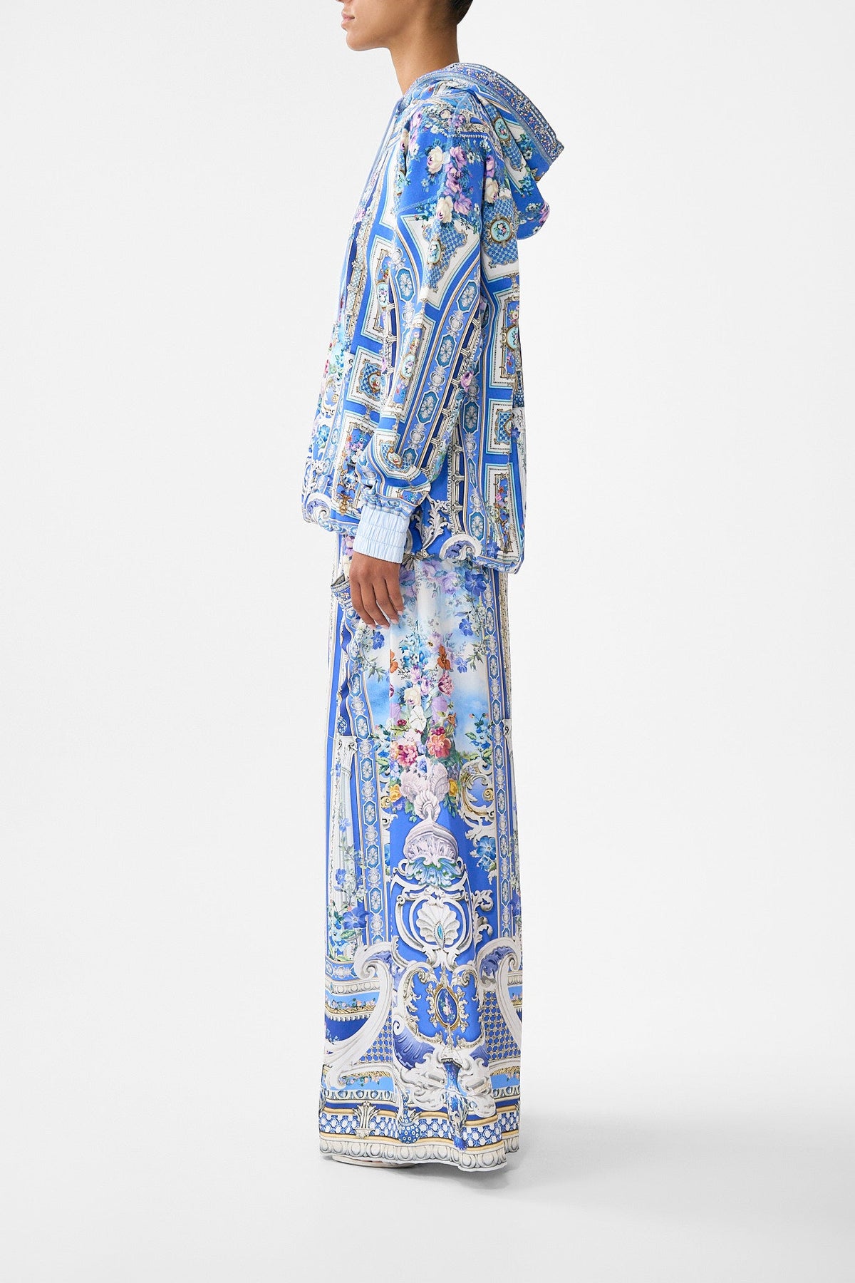 CONTRAST BAND OVERSIZED HOODIE WITH POCKETS OTTOMAN OPULENCE