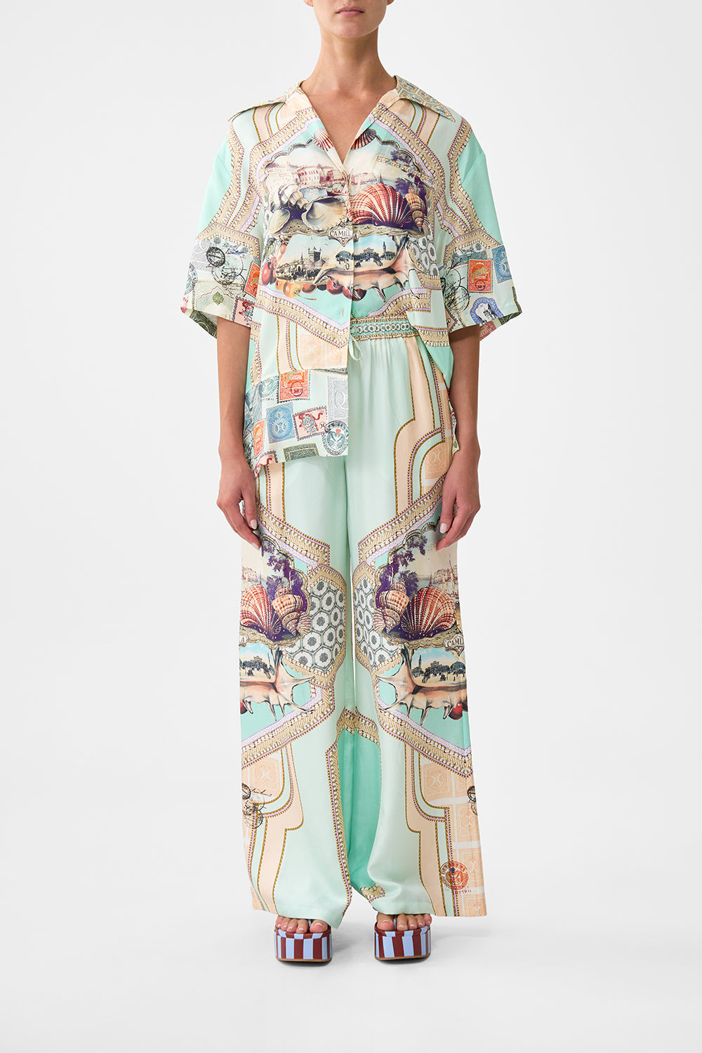 The CAMILLA LOUNGE PANT WITH LOVE FROM TÜRKIYE in our WITH LOVE FROM TÜRKIYE print.