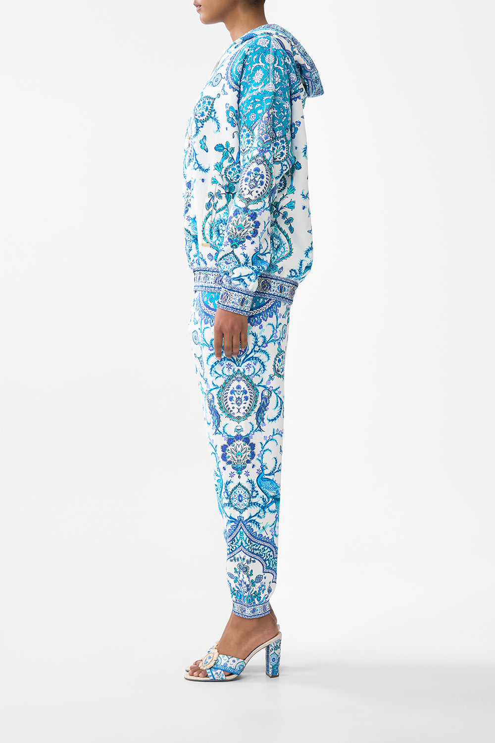 CONTRAST BAND HOODIE WITH SIDE POCKETS ISNIK LULLABY