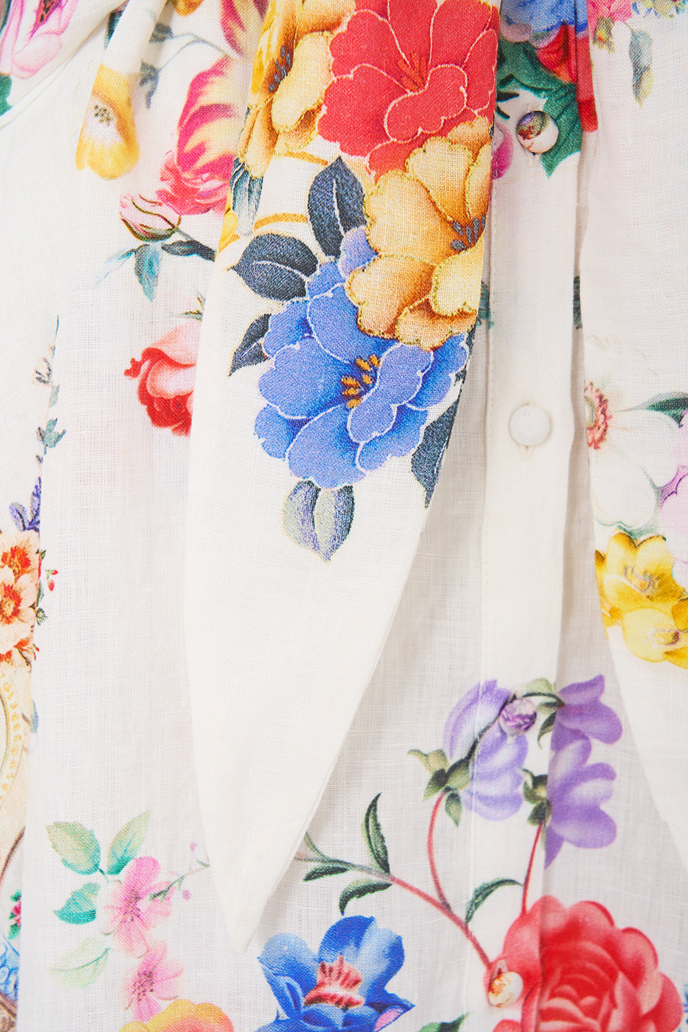 The CAMILLA WAIST TIE SHIRT DRESS WITH BUBBLE SLEEVE I LEFT MY HEART IN GRANADA in our  print.