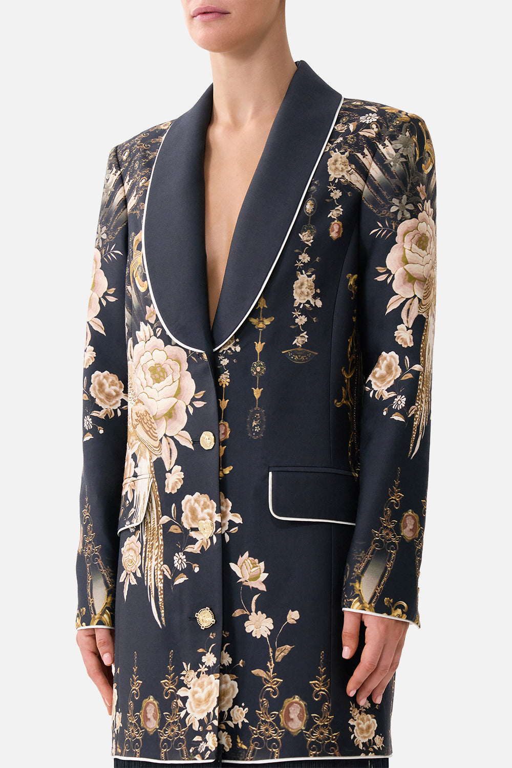 The CAMILLA blazer with fringing in our print Flamenco Folklore.