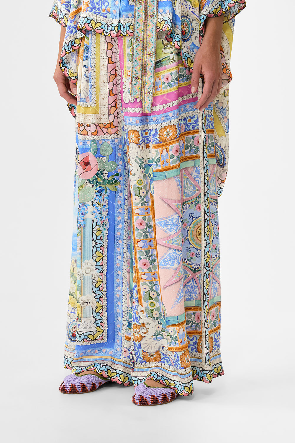 The CAMILLA tuck front pant in our print Navàs Nouveau.