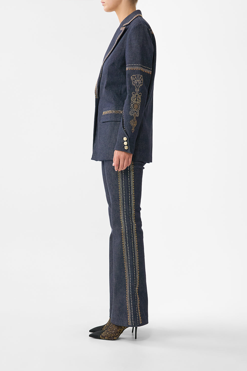 JACKET WITH SLEEVE CUT OUT DETAIL NOTES FROM THE BLUE ROOM