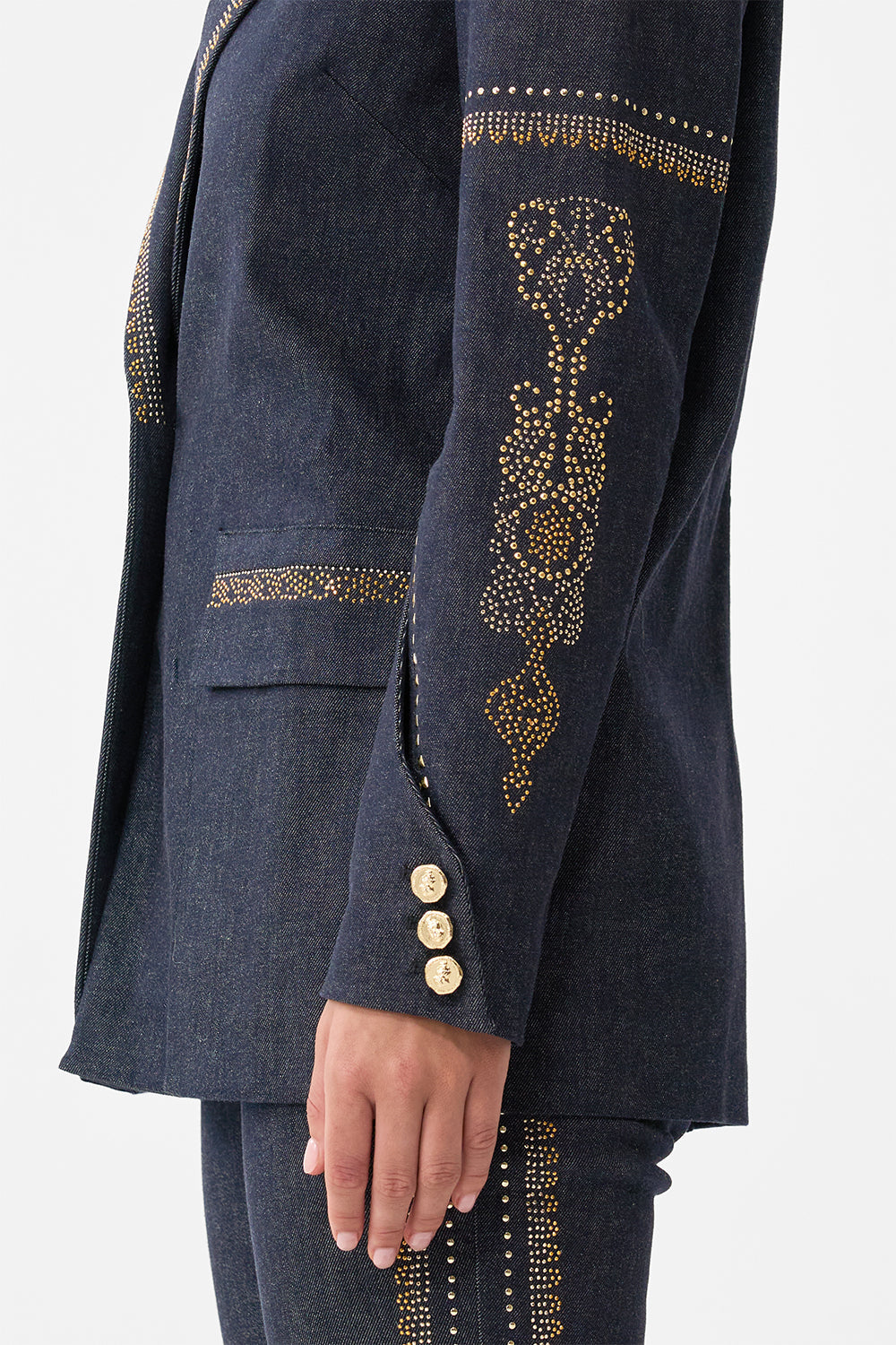 JACKET WITH SLEEVE CUT OUT DETAIL NOTES FROM THE BLUE ROOM