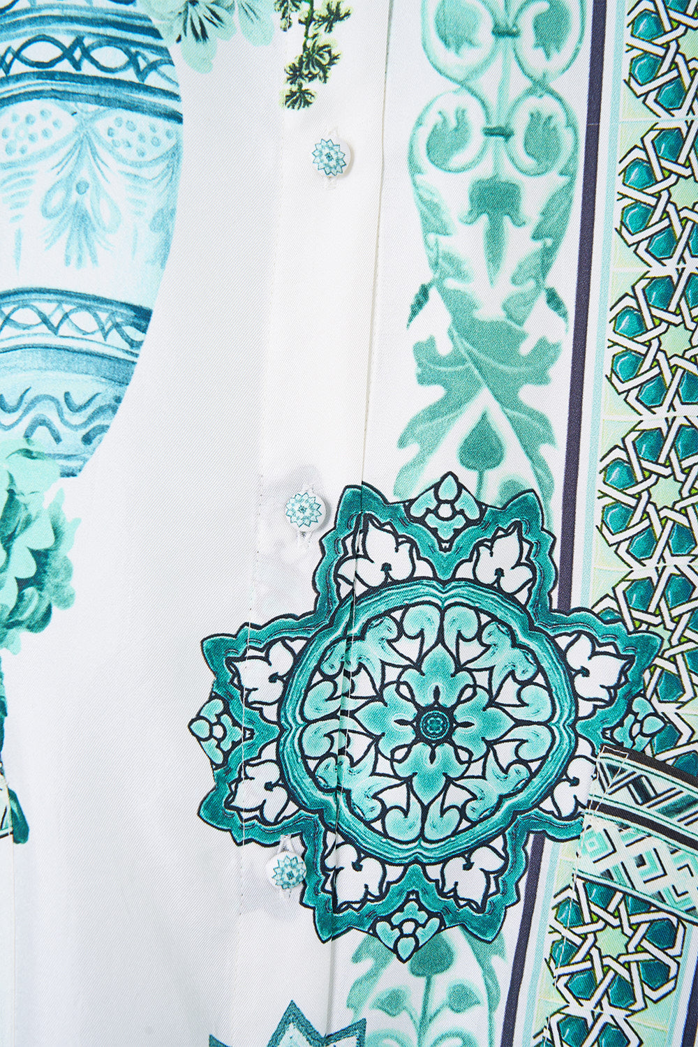 The CAMILLA shirt tunic with pockets in our print Balearic Bebé.