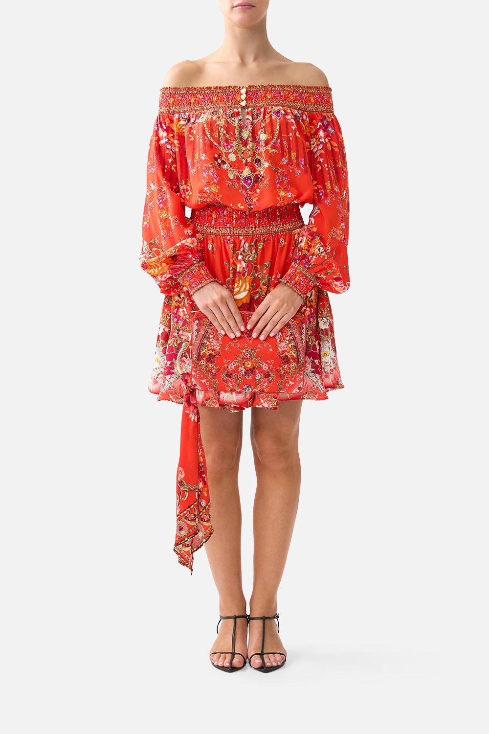 The CAMILLA ring scarf clutch in our print Olé Olé. Front model view.